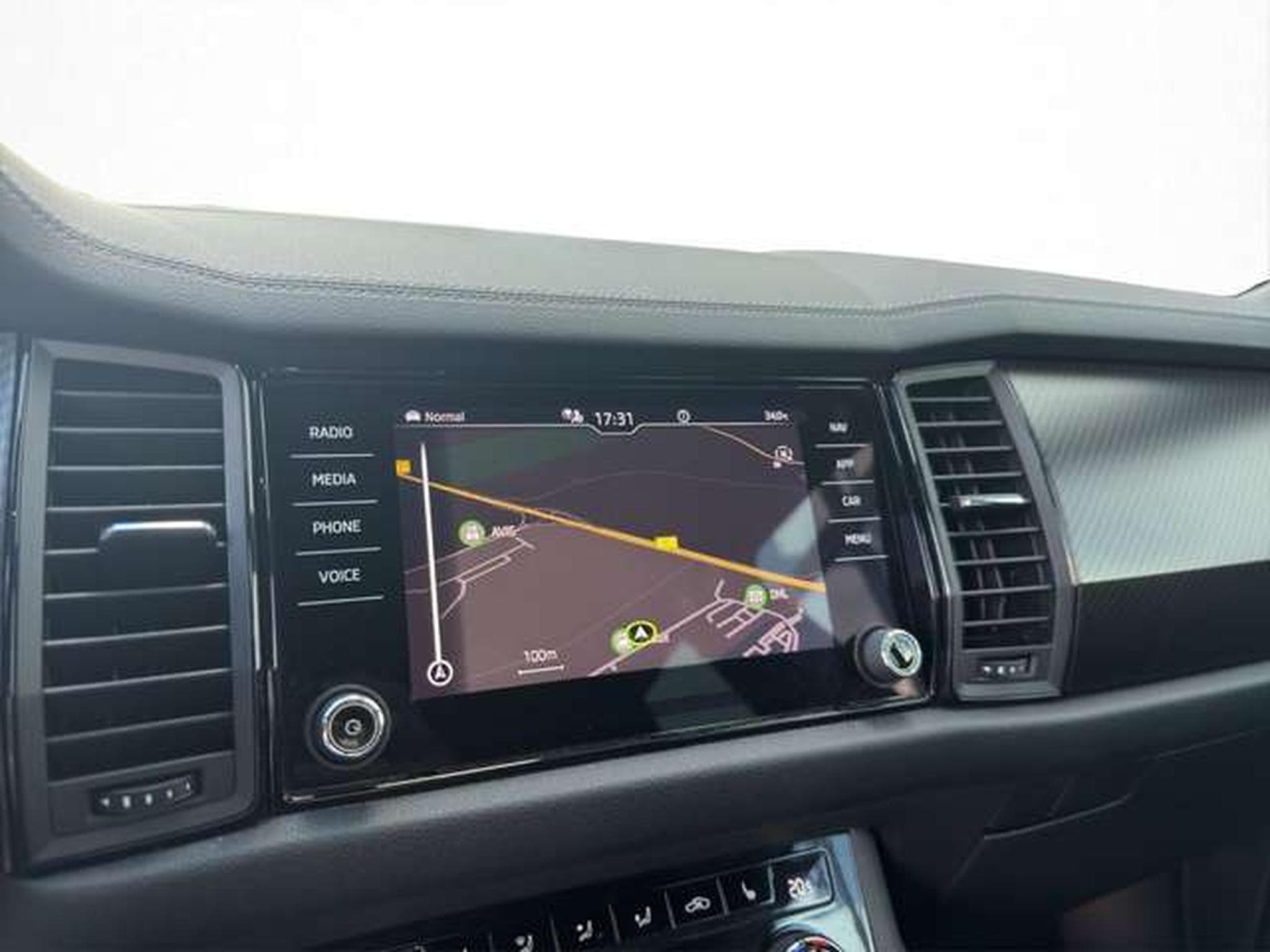 Skoda Kodiaq Sportline 4x4/7-Sitze/ACC/Side-Assist/Nav (2023) - Photo 17