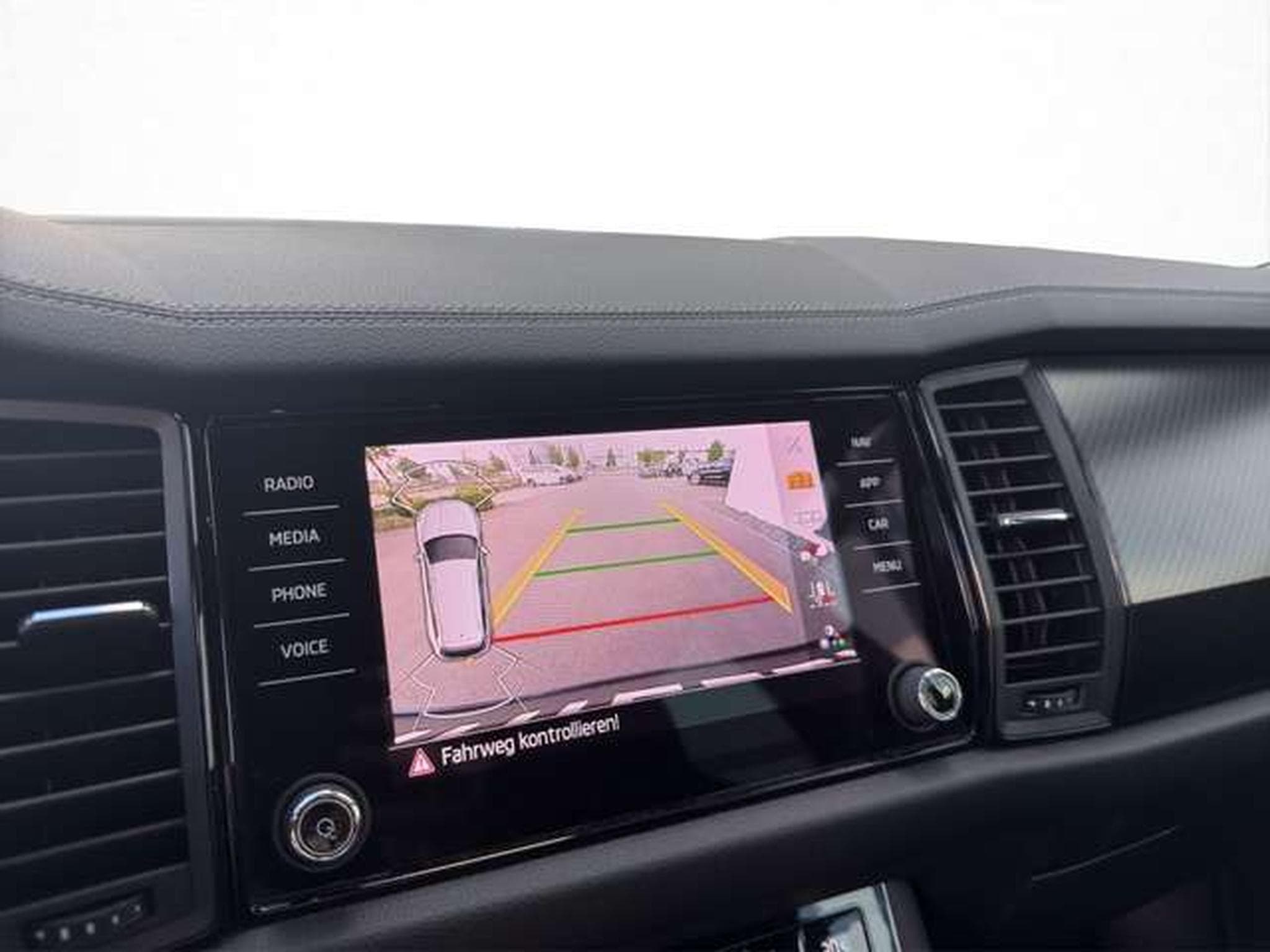 Skoda Kodiaq Sportline 4x4/7-Sitze/ACC/Side-Assist/Nav (2023) - Photo 18