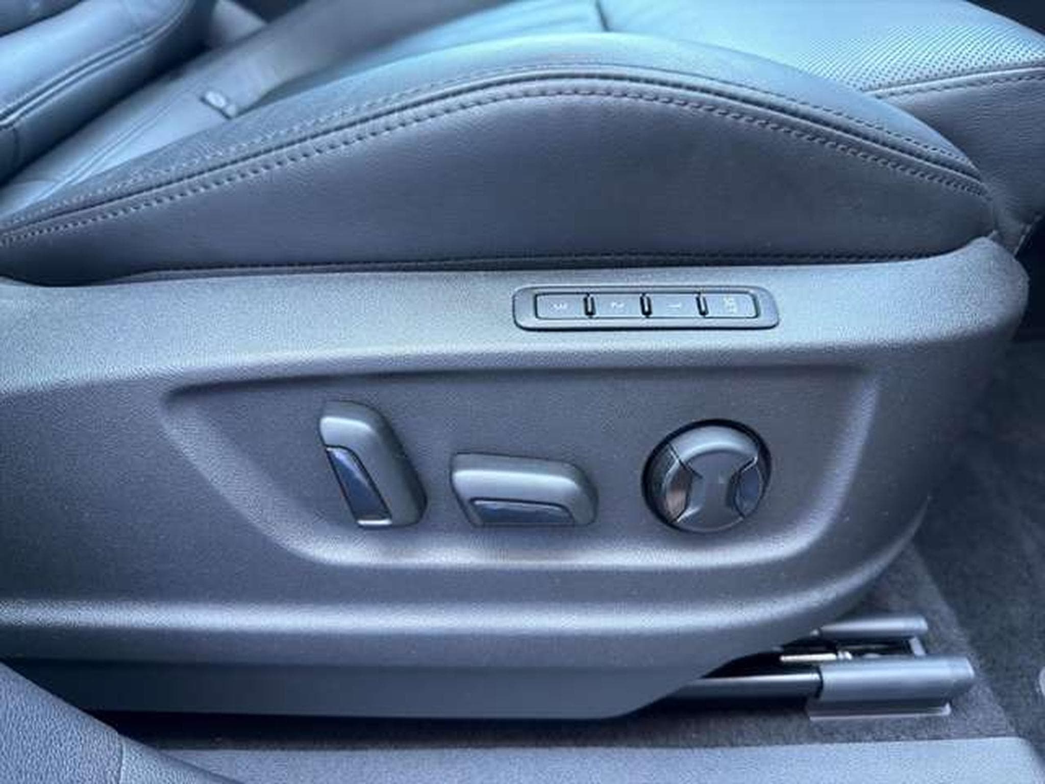 Skoda Kodiaq L&K 4x4/Canton/Standhzg/SHZ/FHZ/360° (2022) - Photo 23