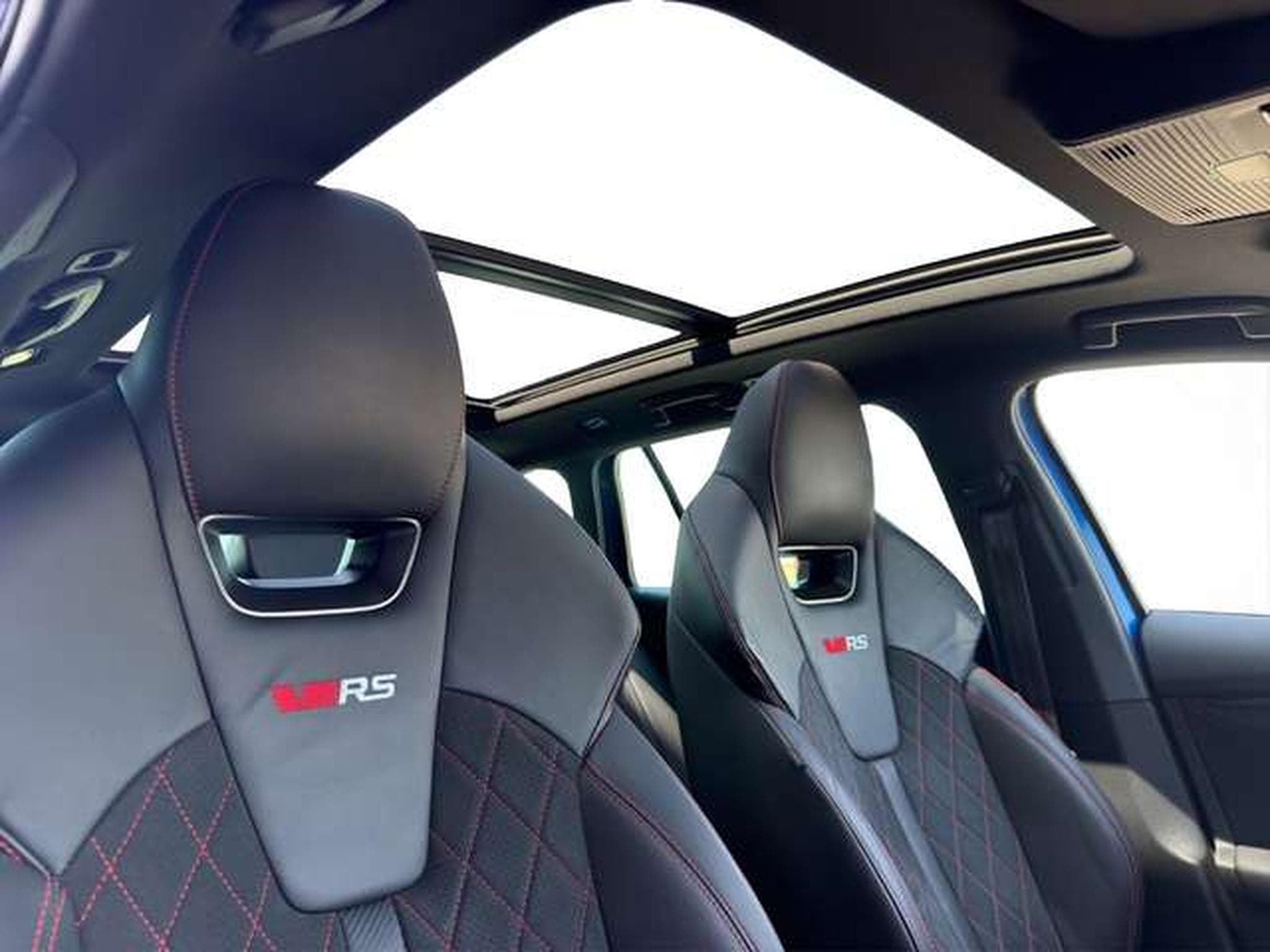 Skoda Octavia Combi RS/360°/Canton/AHK/Standhzg (2023) - Photo 17