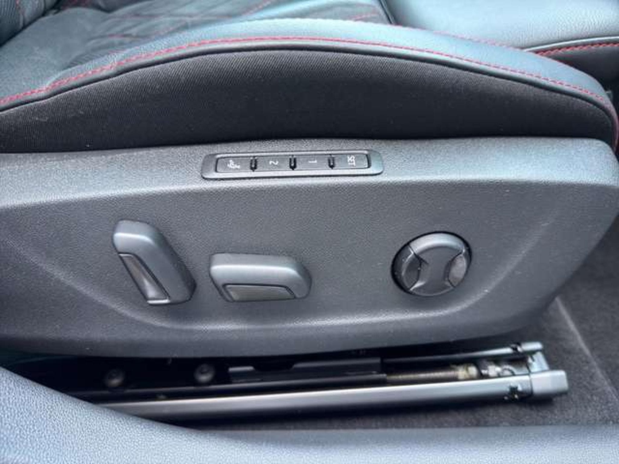 Skoda Octavia Combi RS/360°/Canton/AHK/Standhzg (2023) - Photo 28