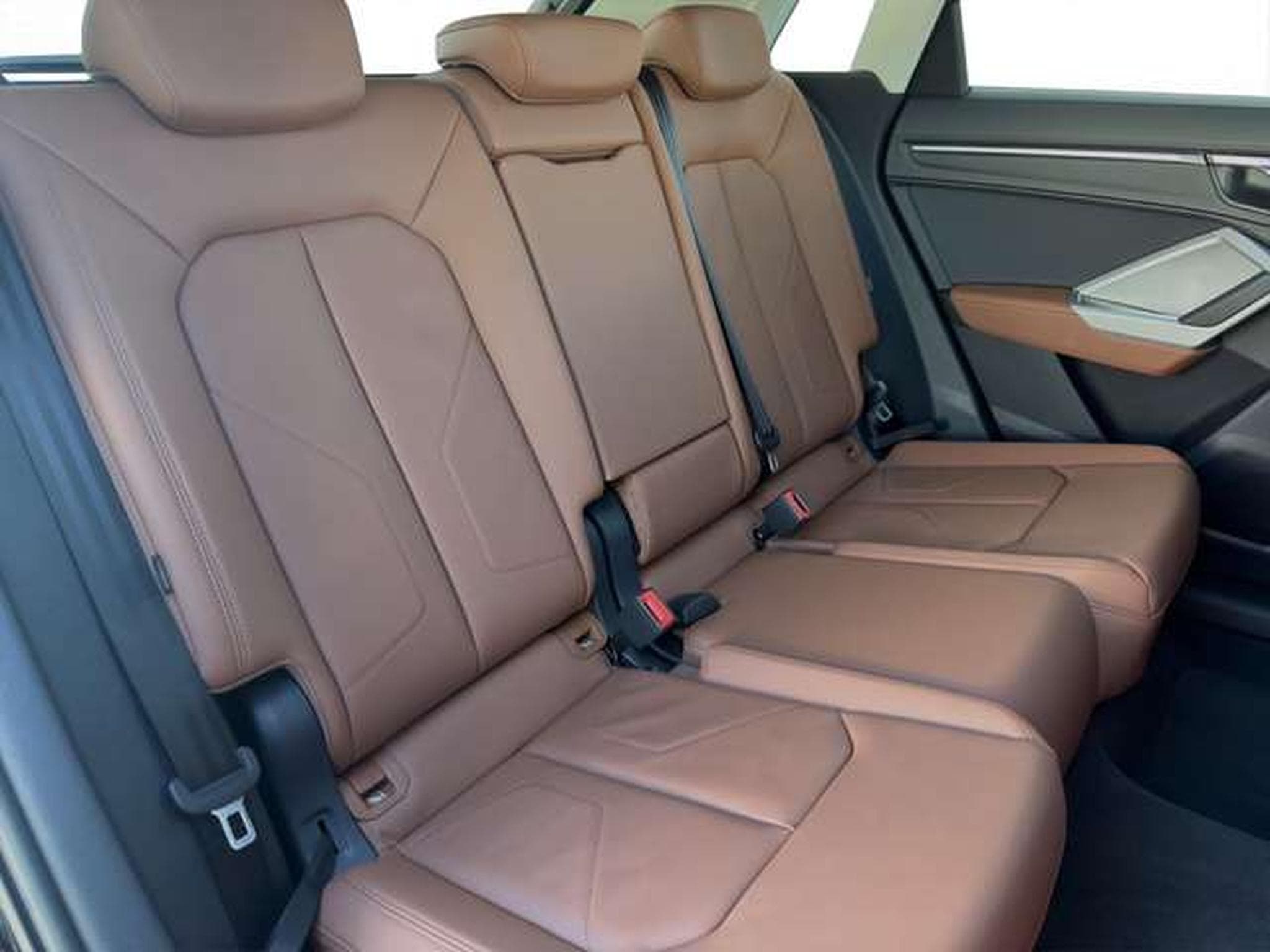 Audi Q3 40 TDI quattro S line/Leder/LED/Navi/AHK (2023) - Photo 18