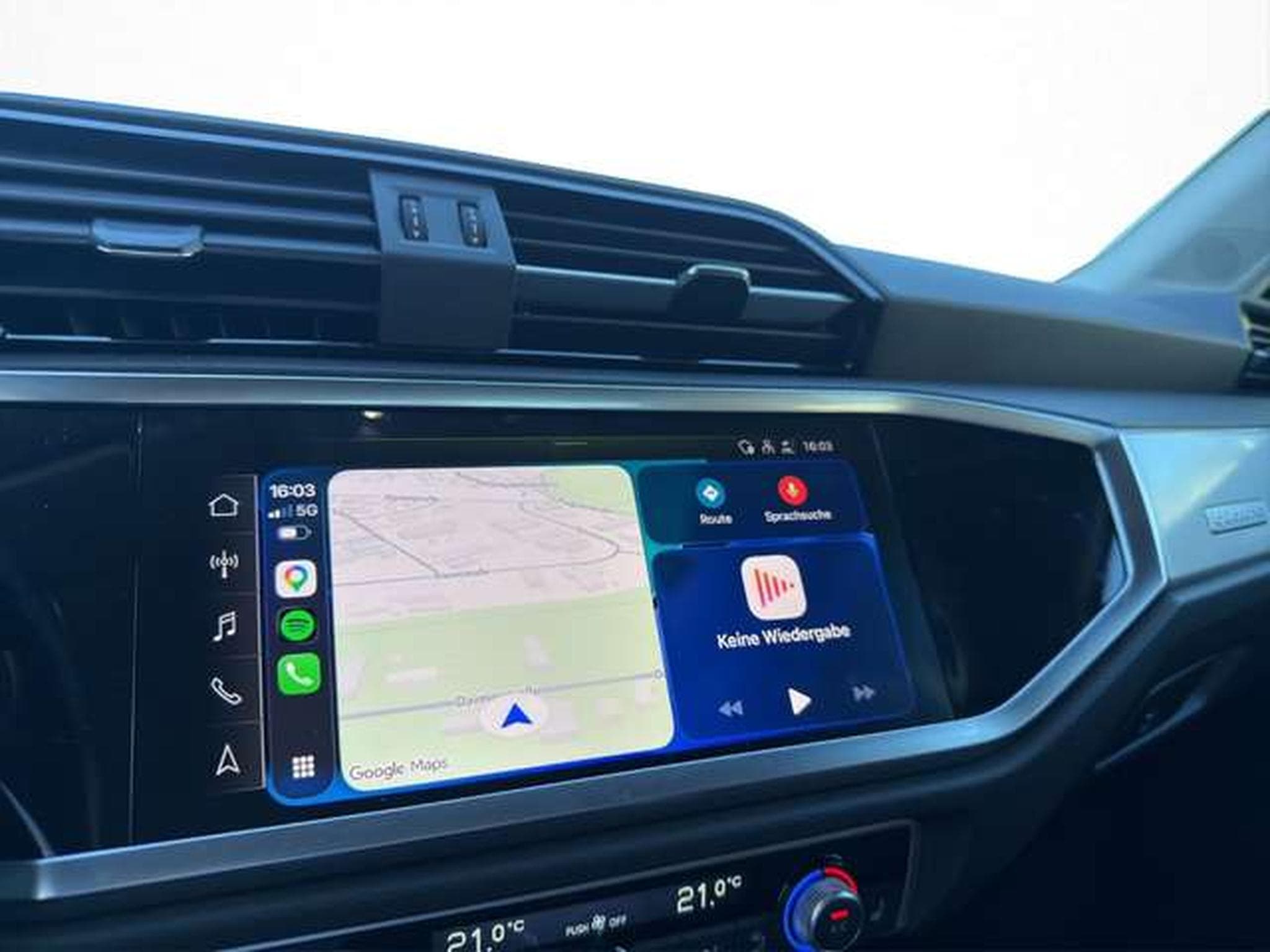 Audi Q3 40 TDI quattro S line/Leder/LED/Navi/AHK (2023) - Photo 21