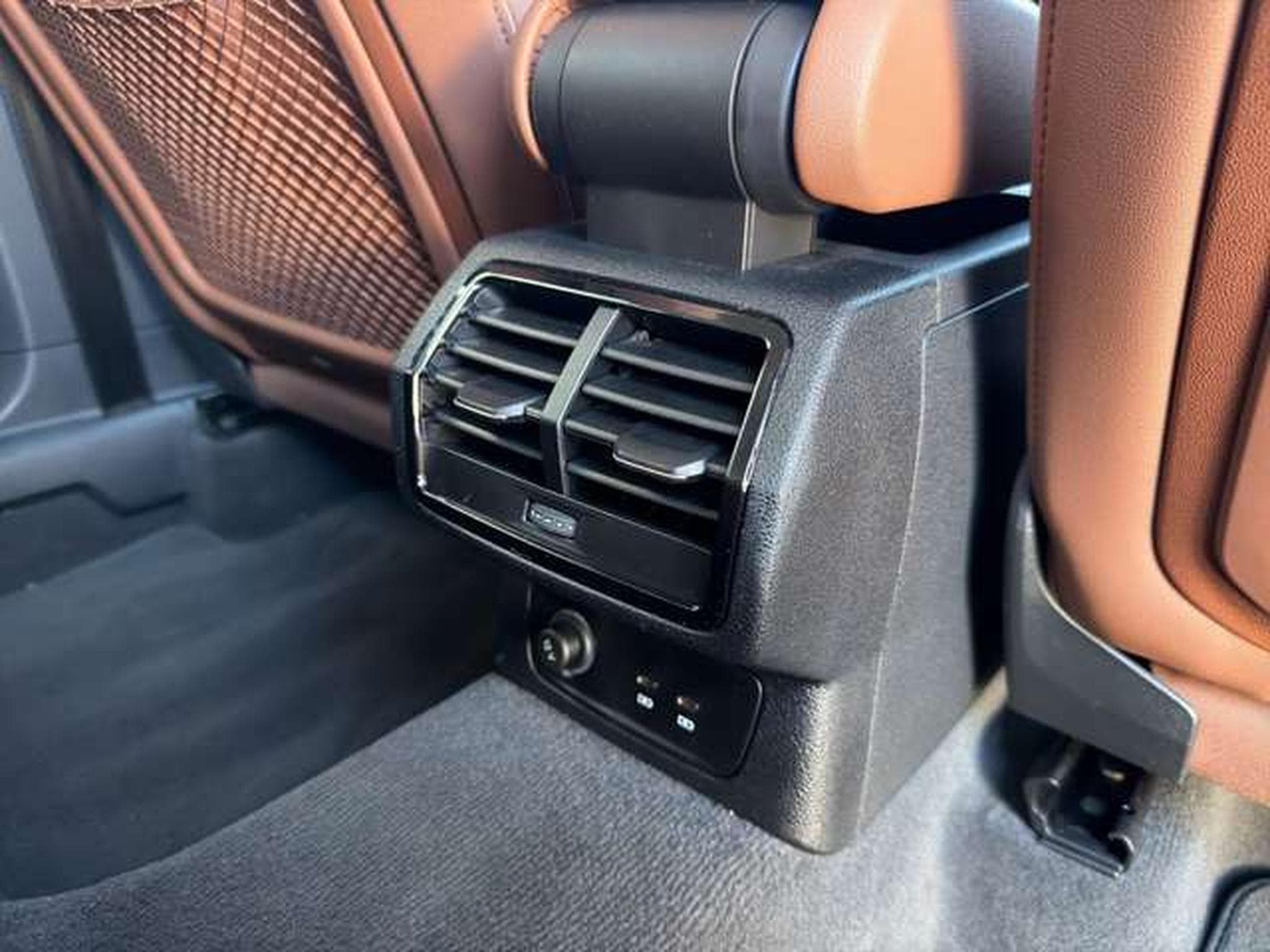 Audi Q3 40 TDI quattro S line/Leder/LED/Navi/AHK (2023) - Photo 26