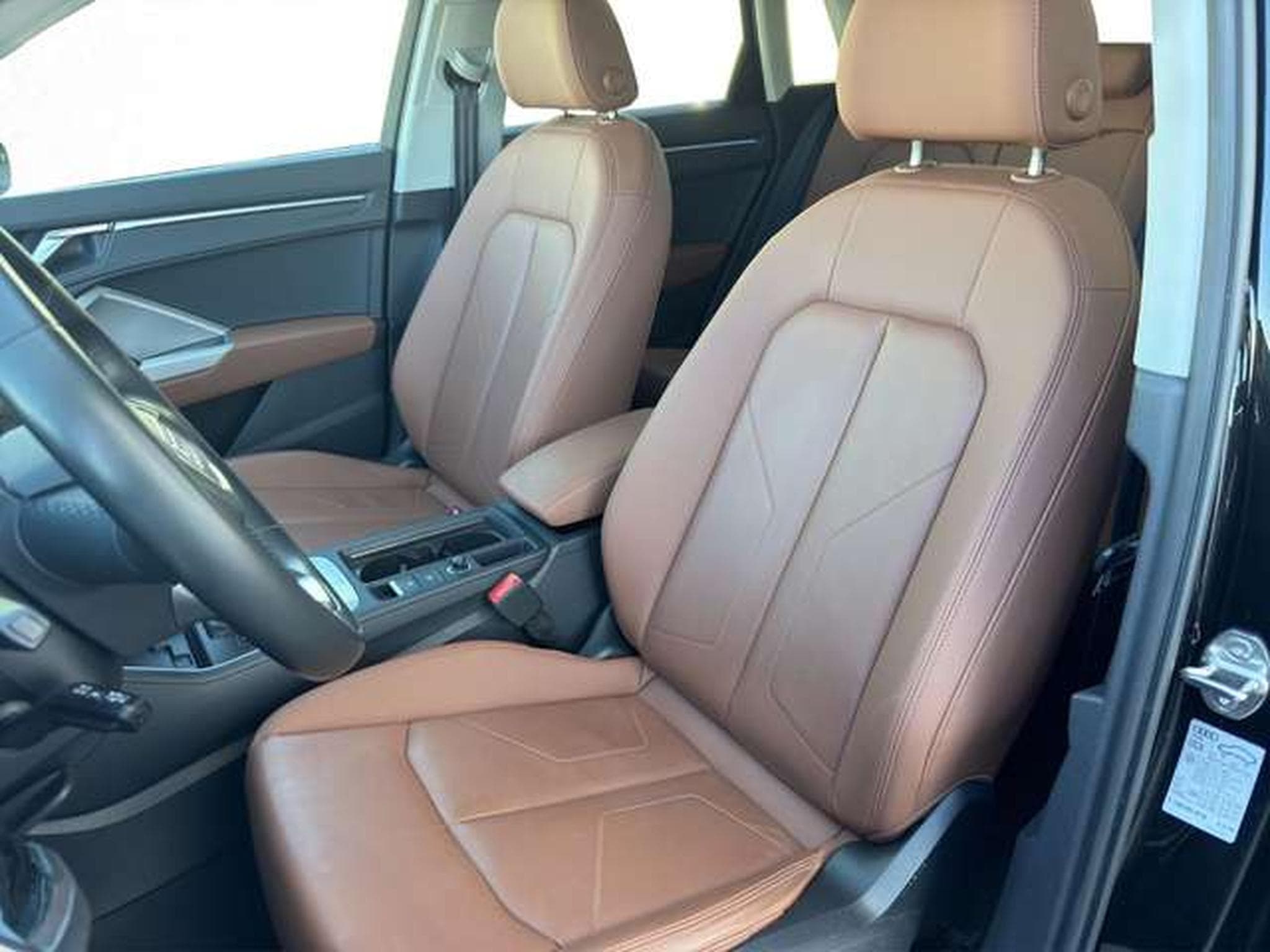 Audi Q3 40 TDI quattro S line/Leder/LED/Navi/AHK (2023) - Photo 9