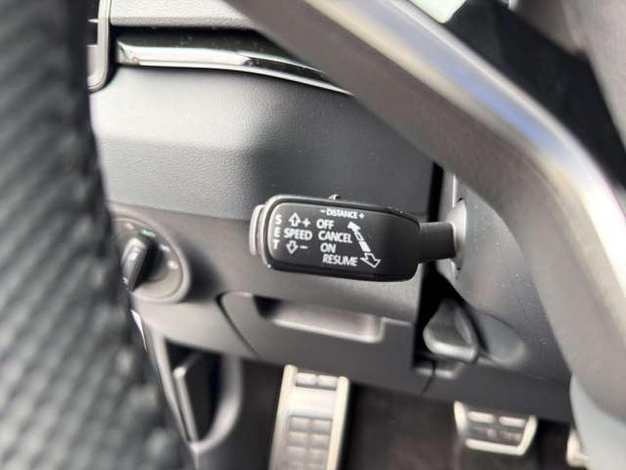 Skoda Karoq Sportline 1.5 DSG/ACC/AHK/FHZ/5-J Garantie (2026) - Photo 24