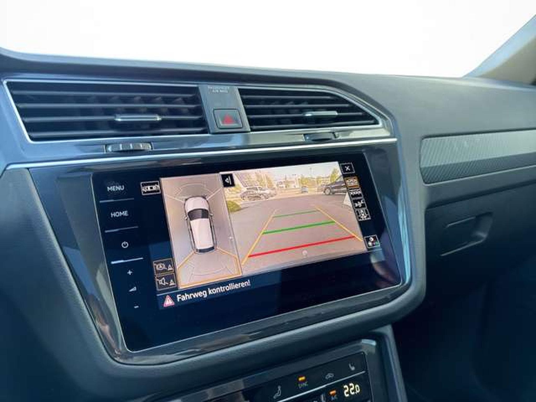 VW Tiguan R-Line 4Motion/AHK/ACC/Pano/StandHzg (2023) - Photo 21