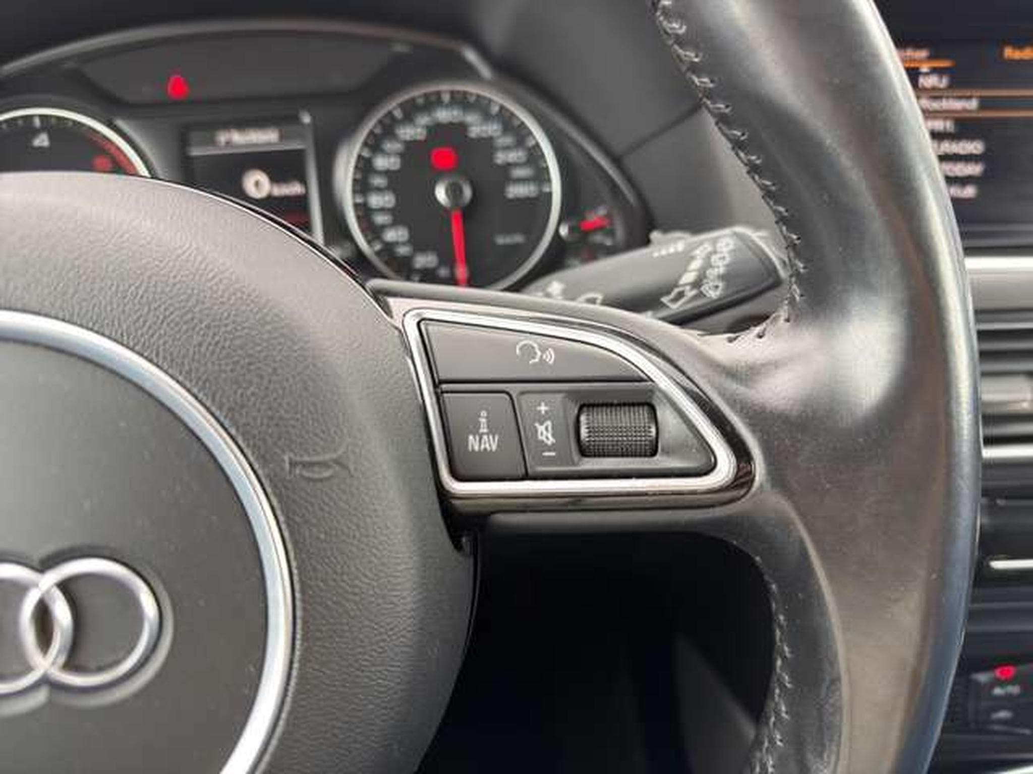Audi Q5 2.0 TDI quattro/Navi/Kamera/19"/Xenon (2016) - Photo 24