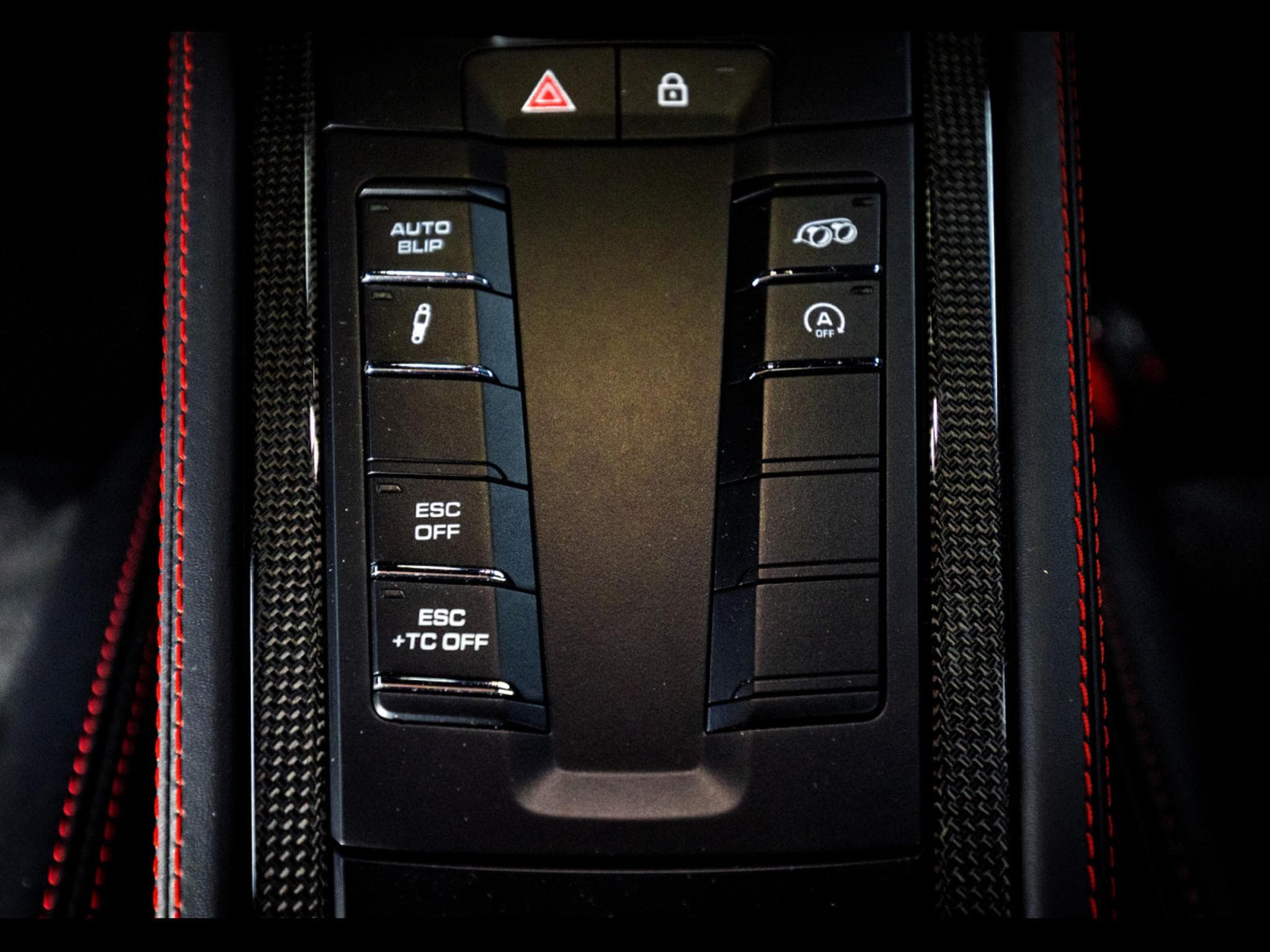 Porsche Cayman 718 GT4 MANUAL-6 - GT-SILVER METALLIC - PPF (2020) - Photo 24