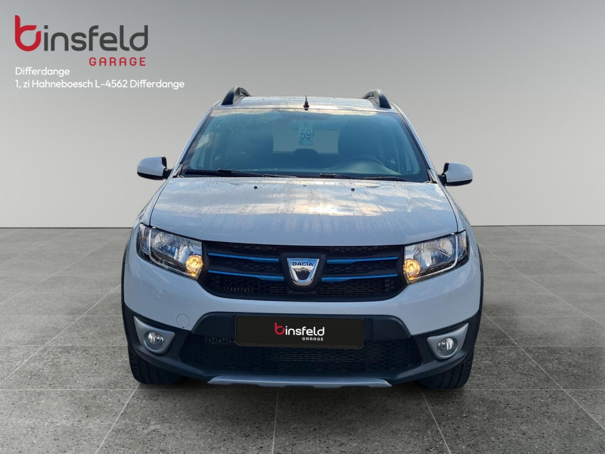 Dacia Sandero 0.9 TCe Lauréate (2015) - Foto 8