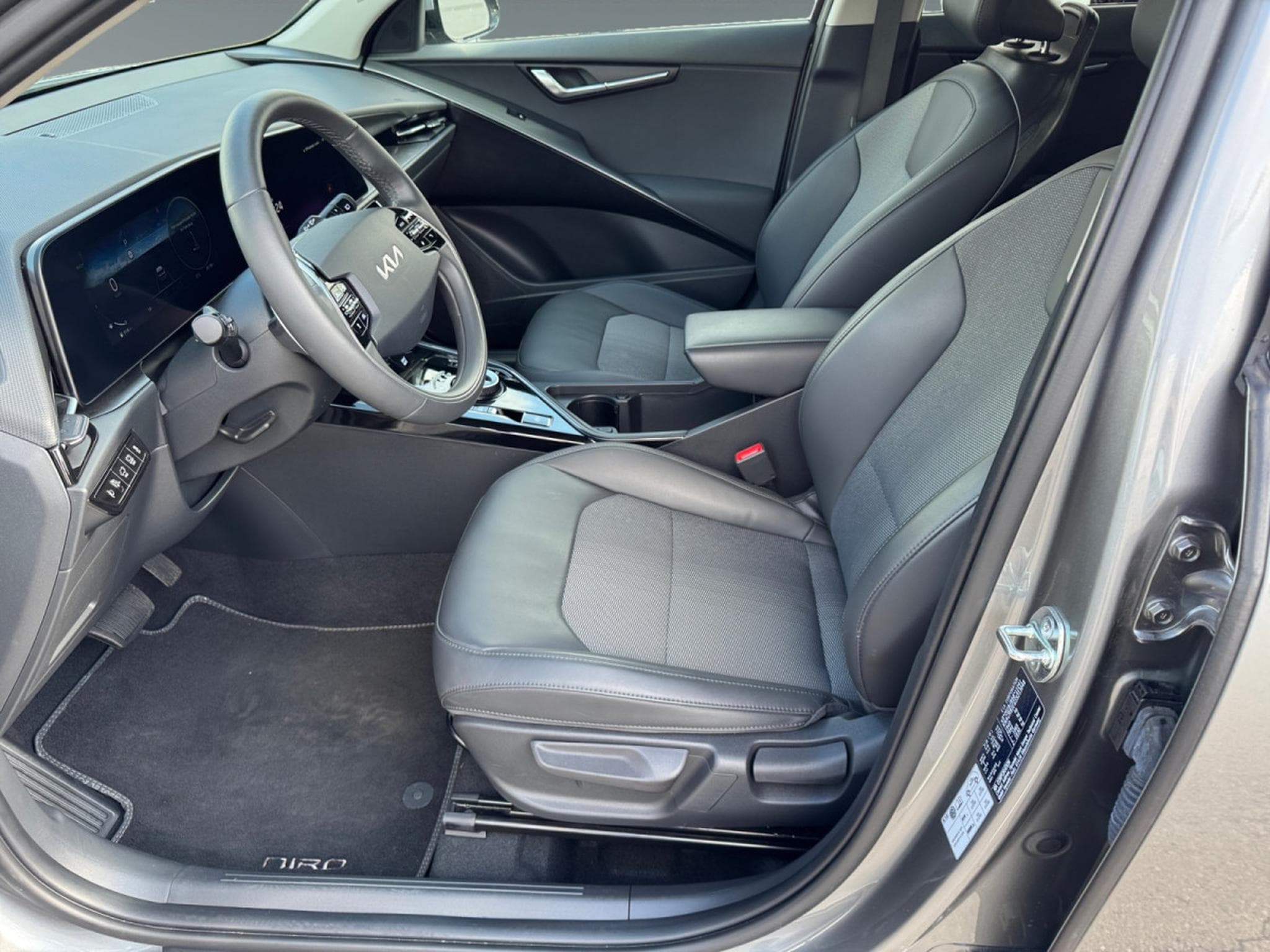 Kia Niro Pulse HEV 1.6 GDI 129 DCT6 (2024) - Photo 11