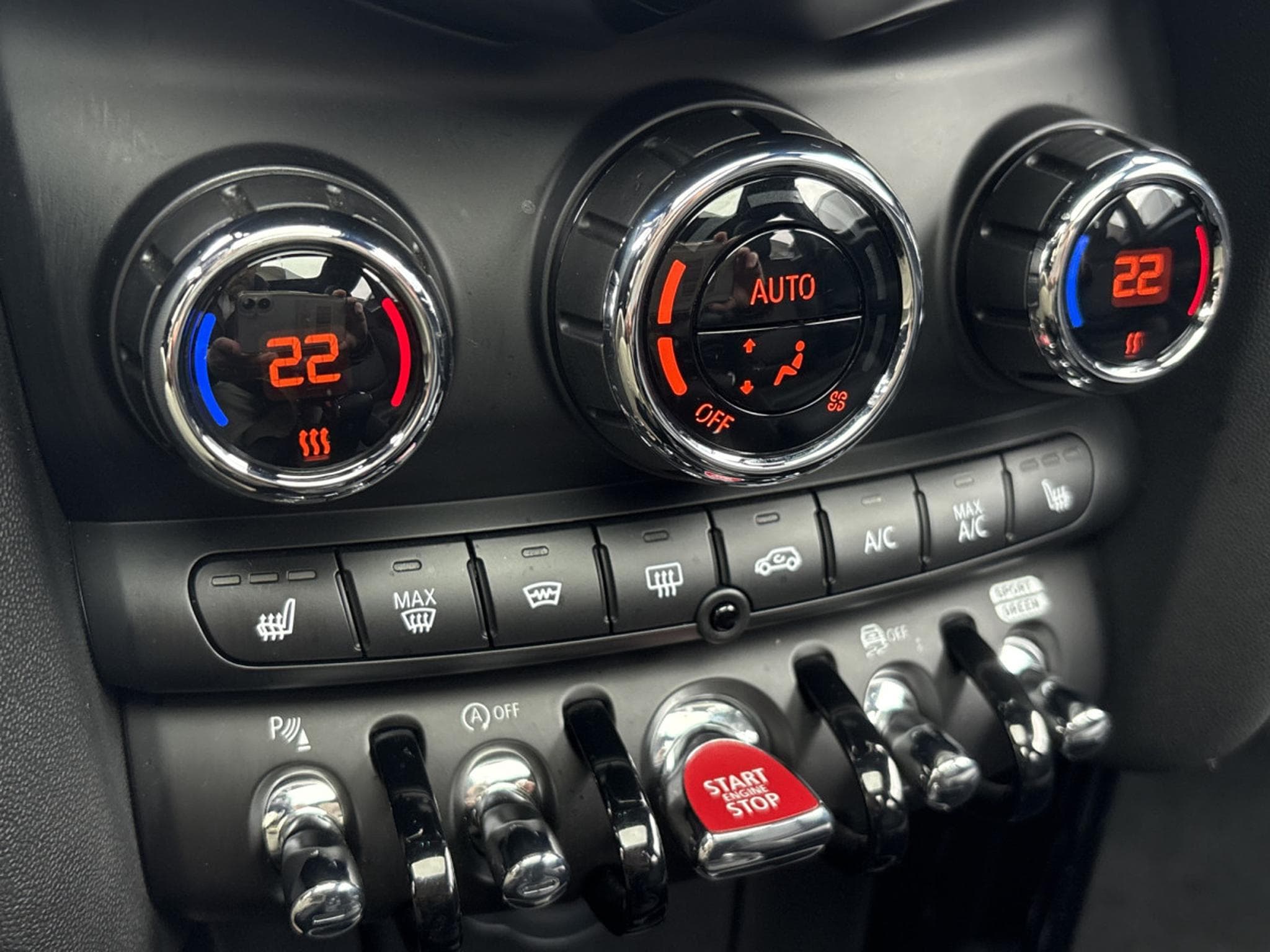 Mini Cooper S 2.0 178CV AUTO JCW TRIM * GARANTIE 36 MOIS * (2023) - Photo 16