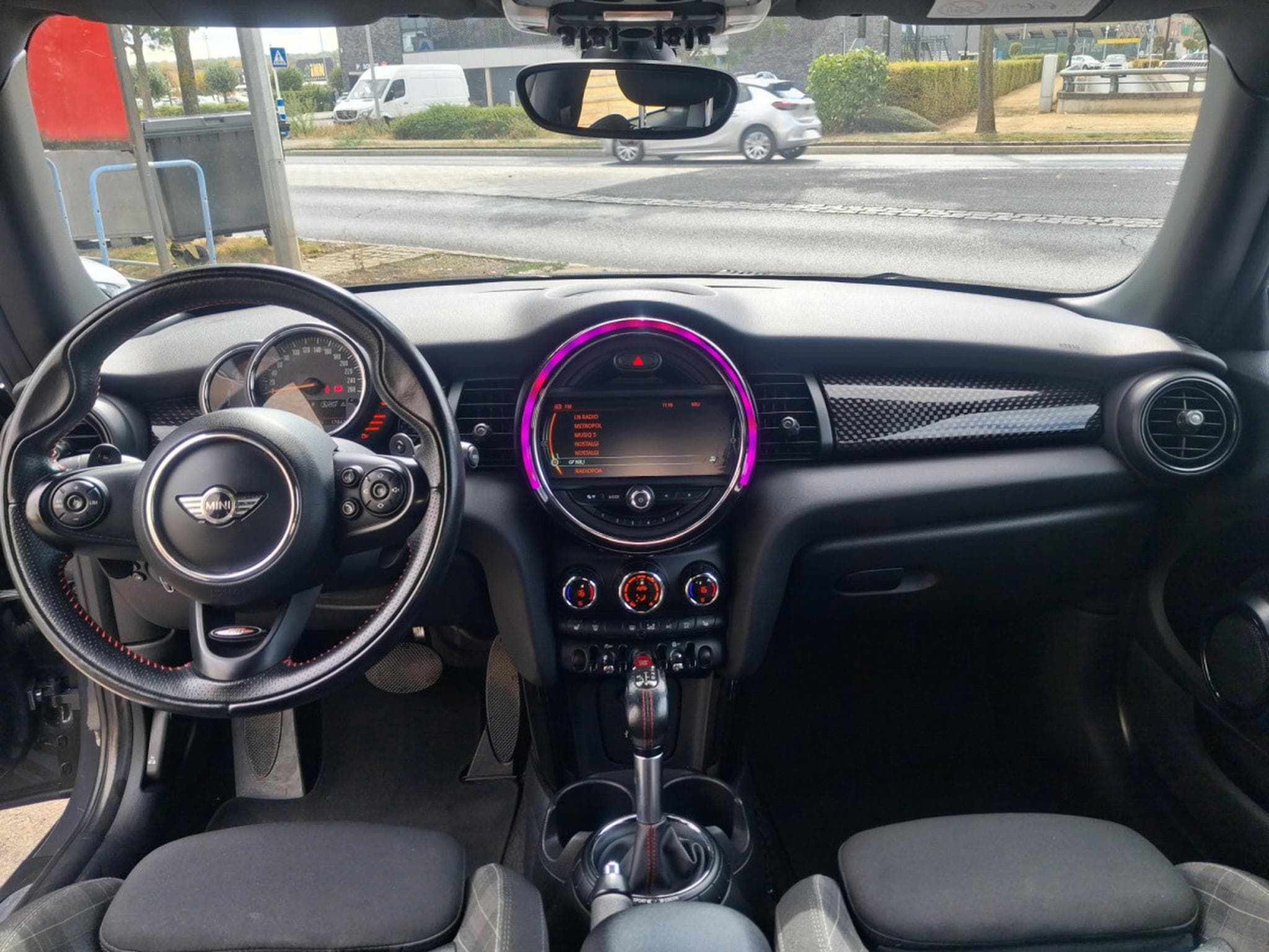 Mini Cooper S JCW LINE 192 CH BOITE AUTO *GARANTIE 24 MOIS* (2015) - Photo 20