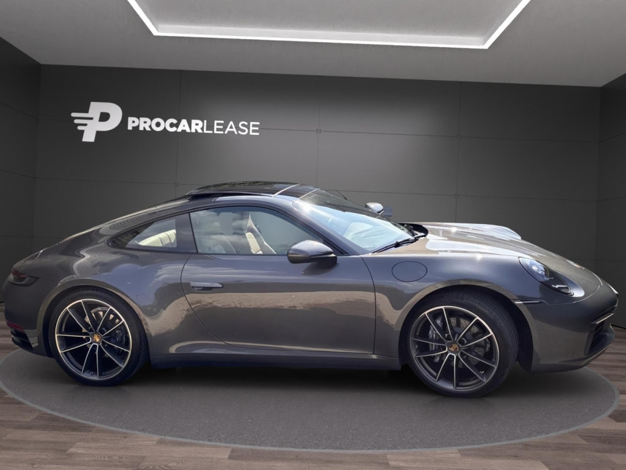 Porsche 911 992 CARRERA 4 /TOIT OUVRANT/ PASM/ CARPLAY (2023) - Photo 3