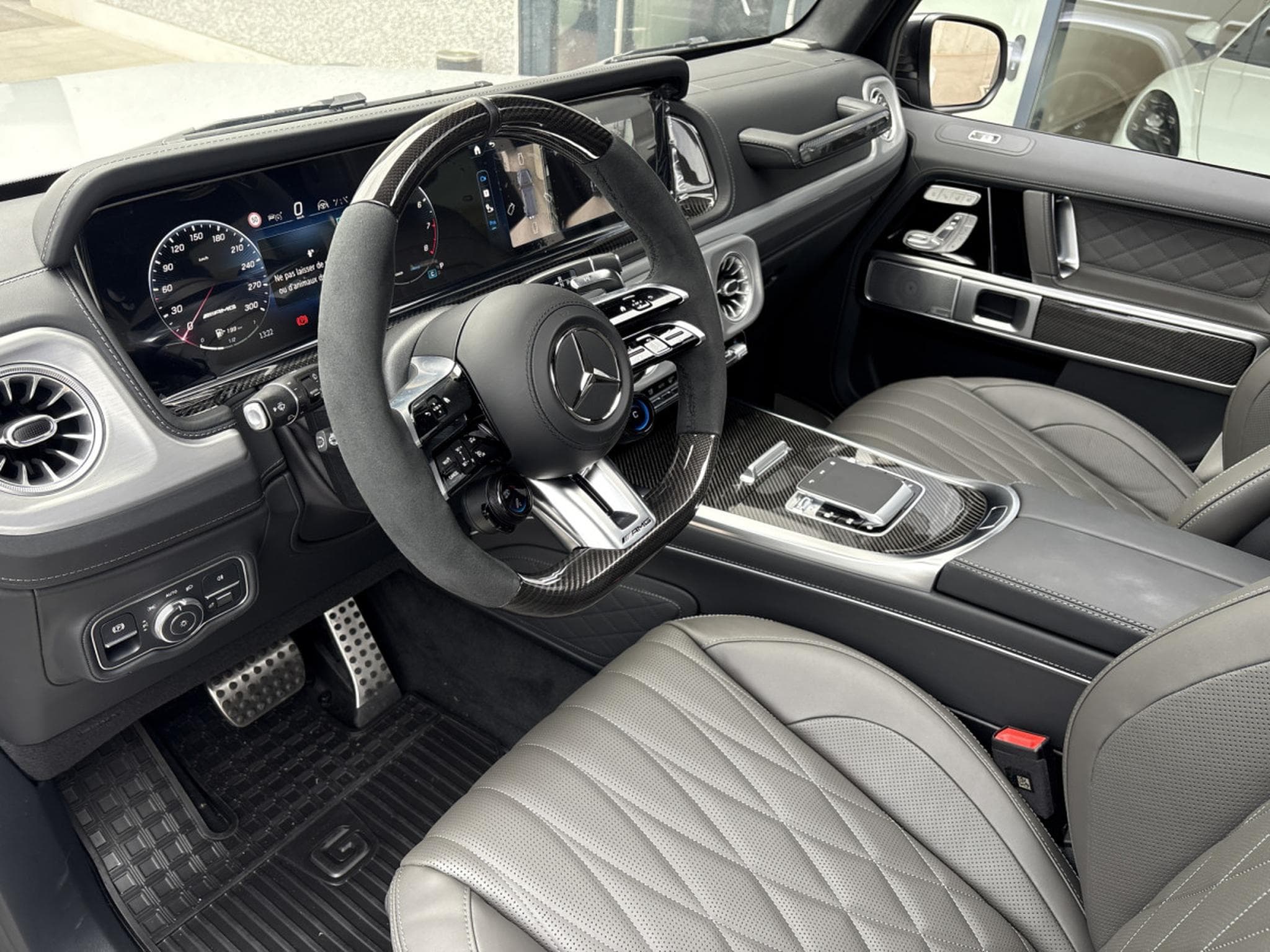 Mercedes G 63 AMG G63 AMG FACELIFT/ A22 RIDE.C/CARBON/2026 (2026) - Photo 9
