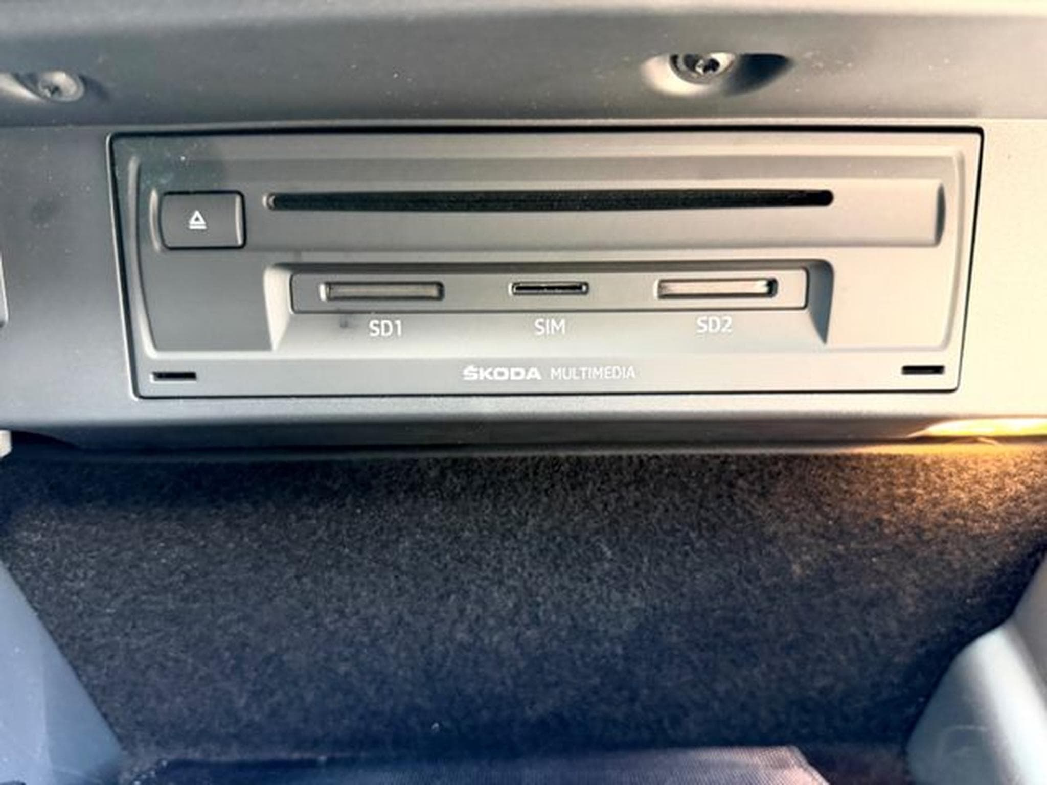 Skoda Kodiaq Kodiaq RS 2.0 TDI DSG 4x4 /NAVI/LED/CAM/GARANTIE (2020) - Photo 28