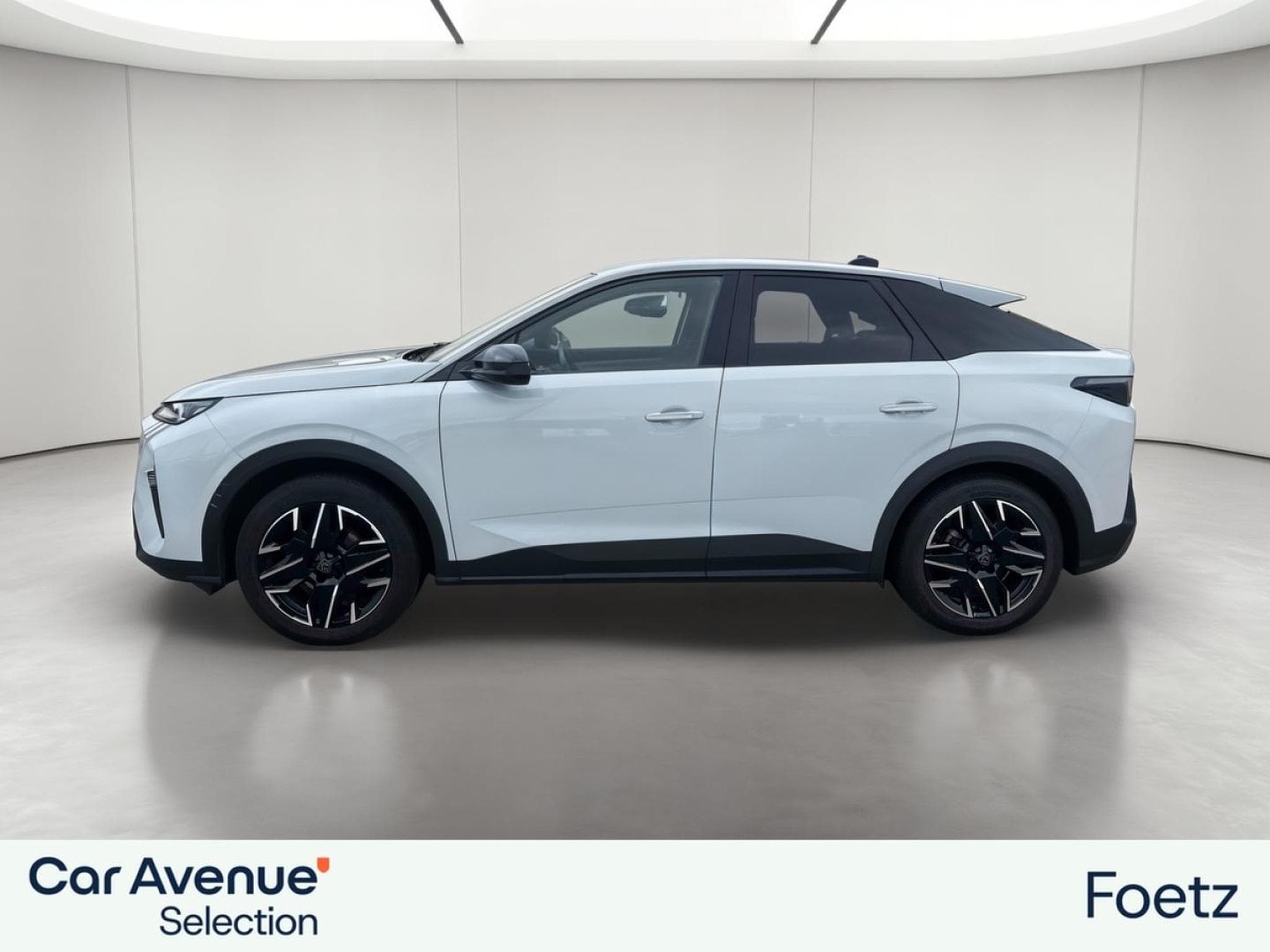 PEUGEOT 3008 1.2 Hybrid 136ch Allure e-DCS6 (2024) - Photo 2