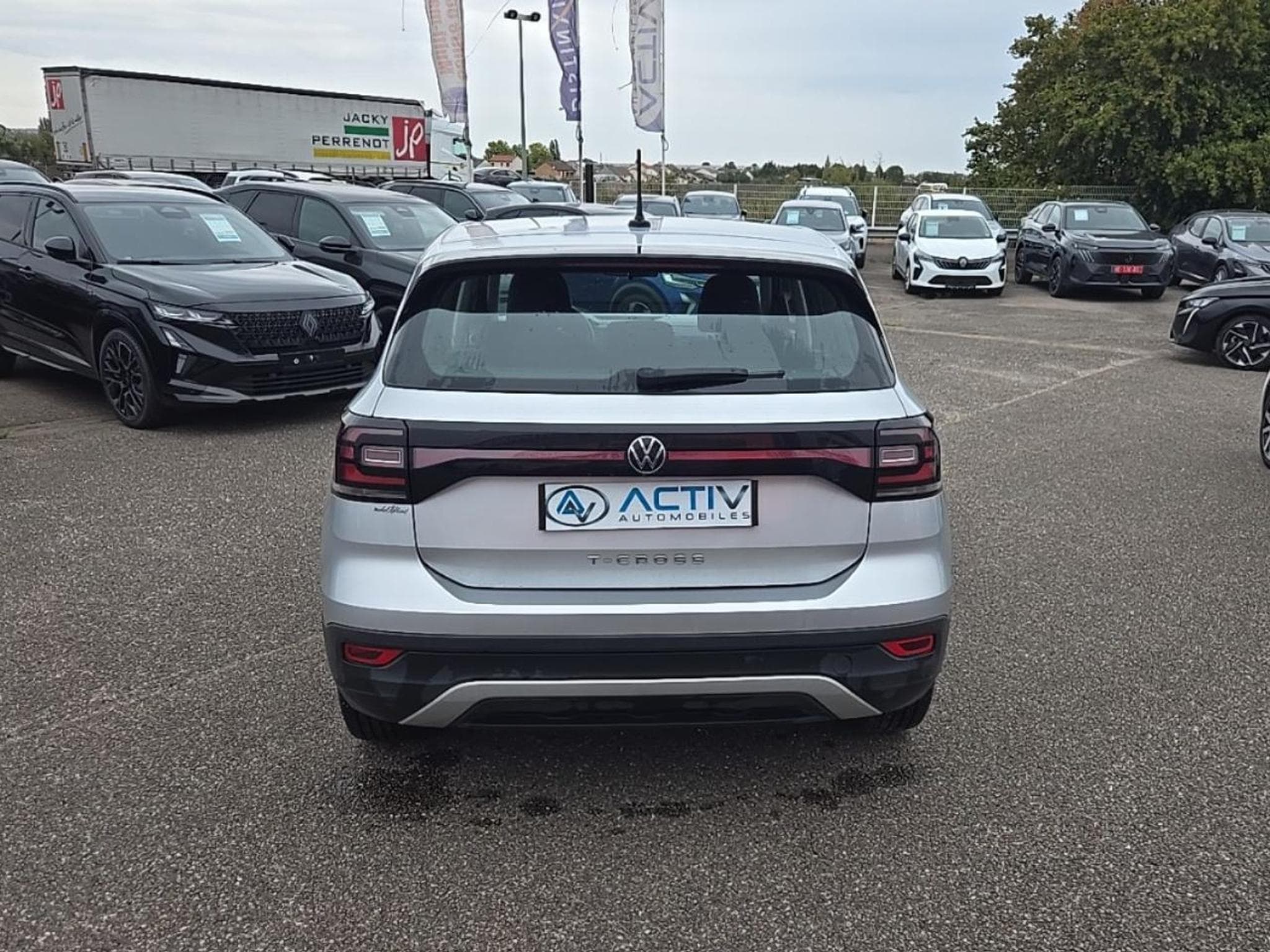 VW T-CROSS 1.0 TSI 95 LOUNGE (2021) - Foto 6