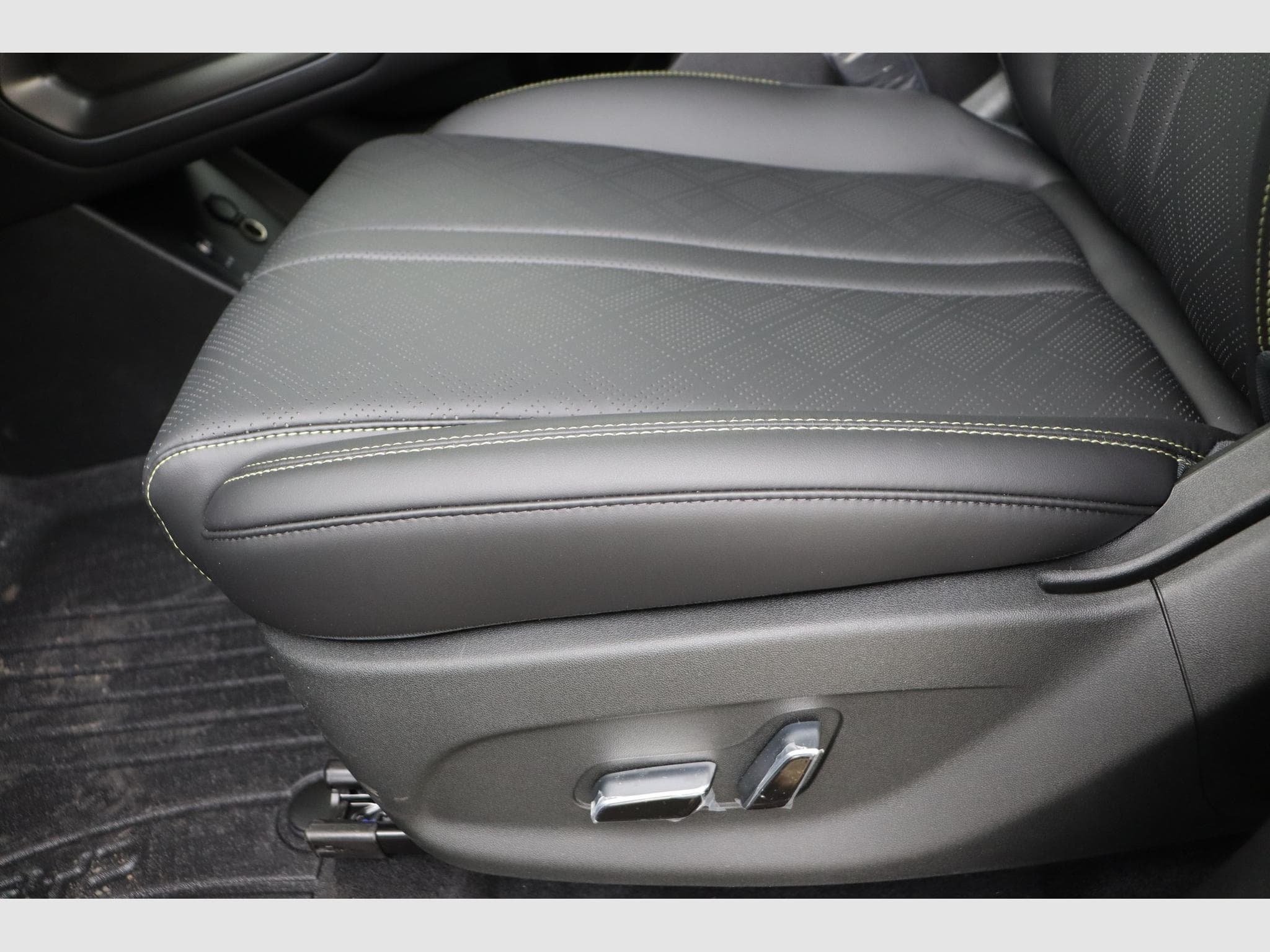 Byd ATTO 2 Boost (2025) - Foto 14