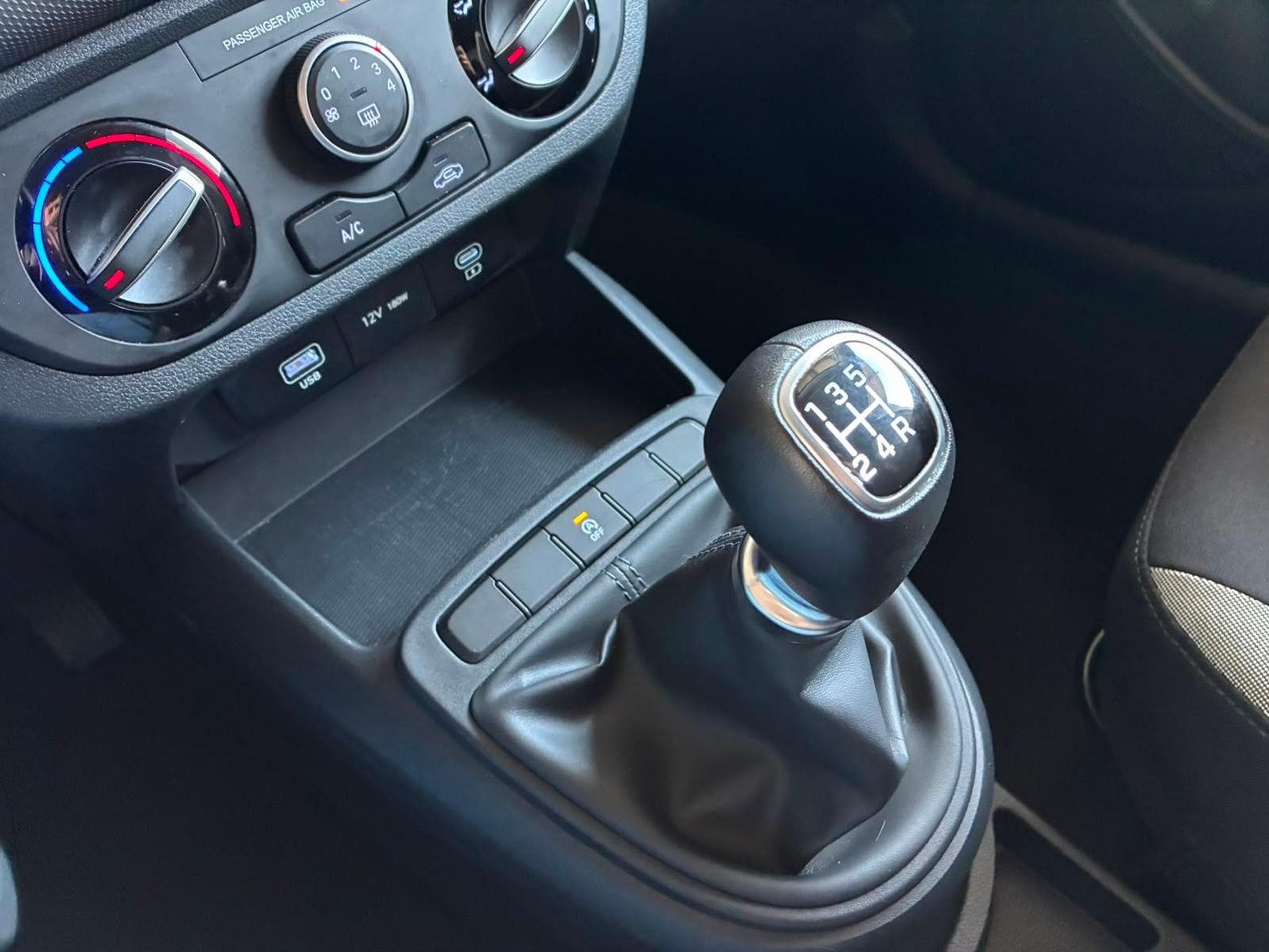 Hyundai i10 Comfort (2025) - Foto 20