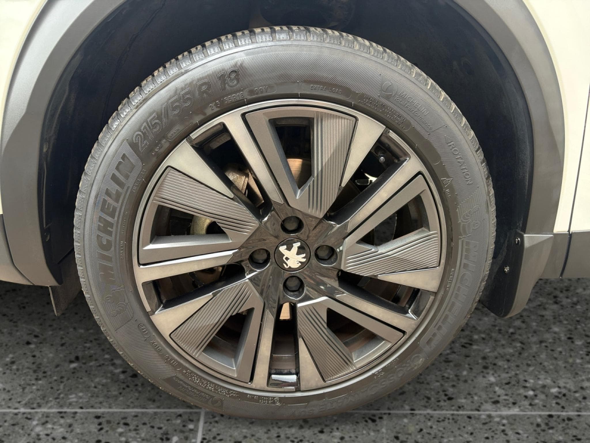 Peugeot 2008 II GT 5D AUTO8 SUV (2020) - Photo 19