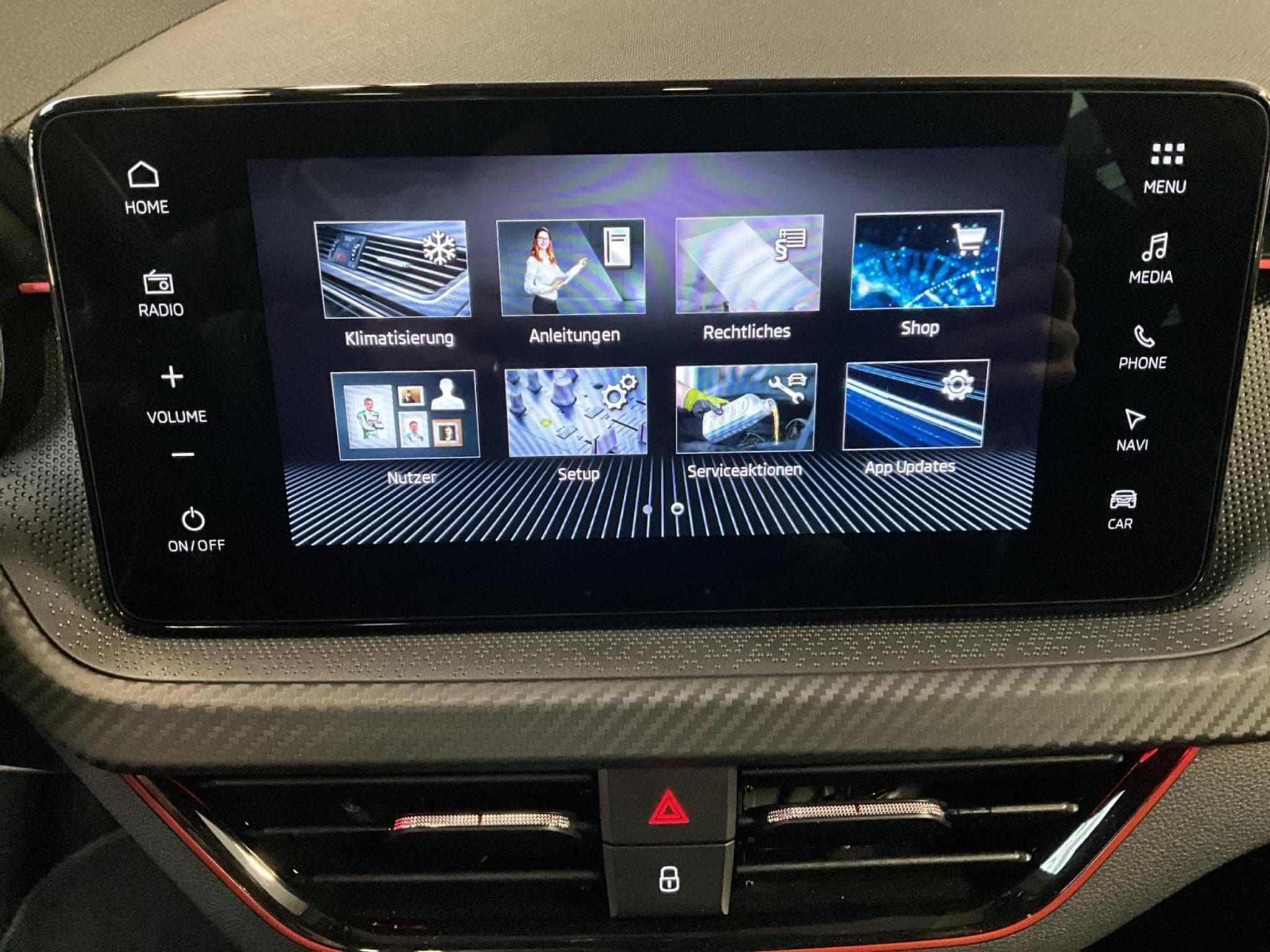 Skoda Scala Monte-Carlo+DSG+LED+Pano+Navi (2025) - Photo 16