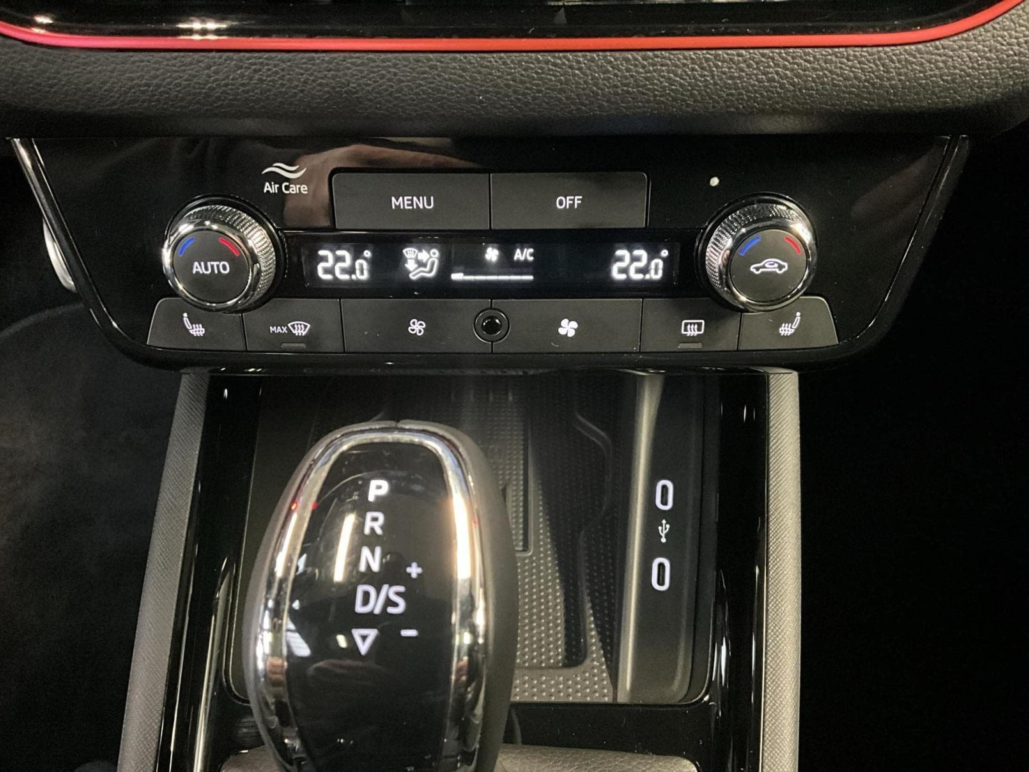 Skoda Scala Monte-Carlo+DSG+LED+Pano+Navi (2025) - Photo 17