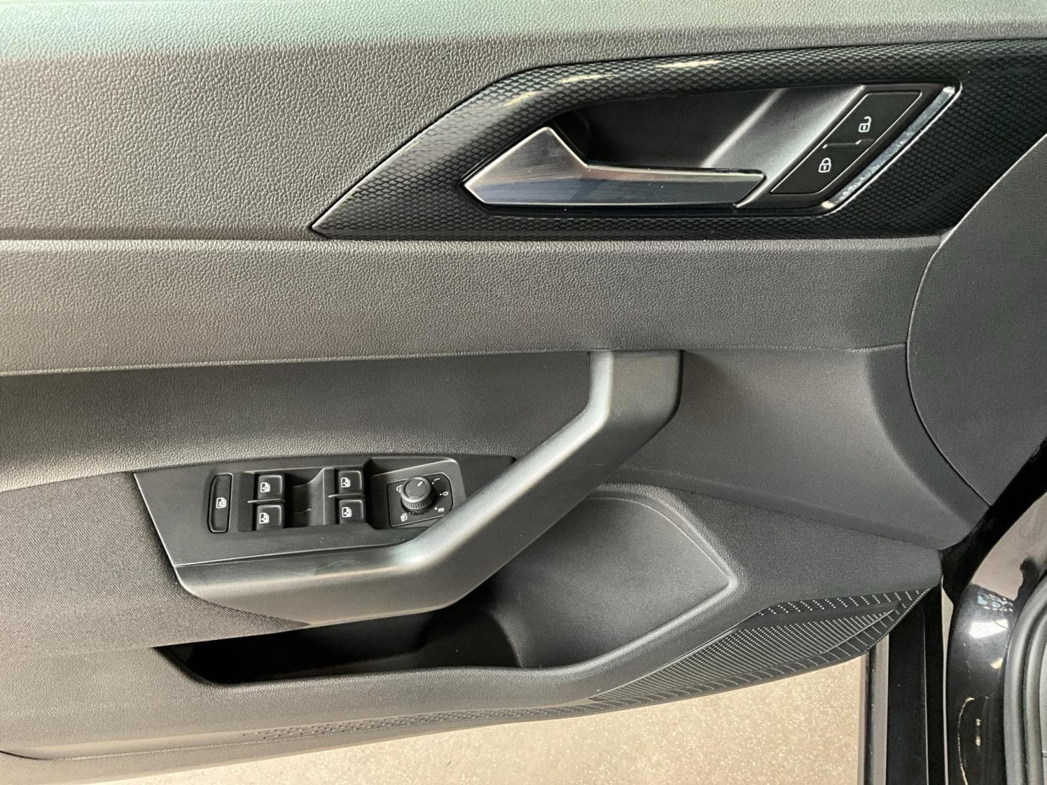 VW Polo Life+DSG+Led+CarPlay (2025) - Photo 14