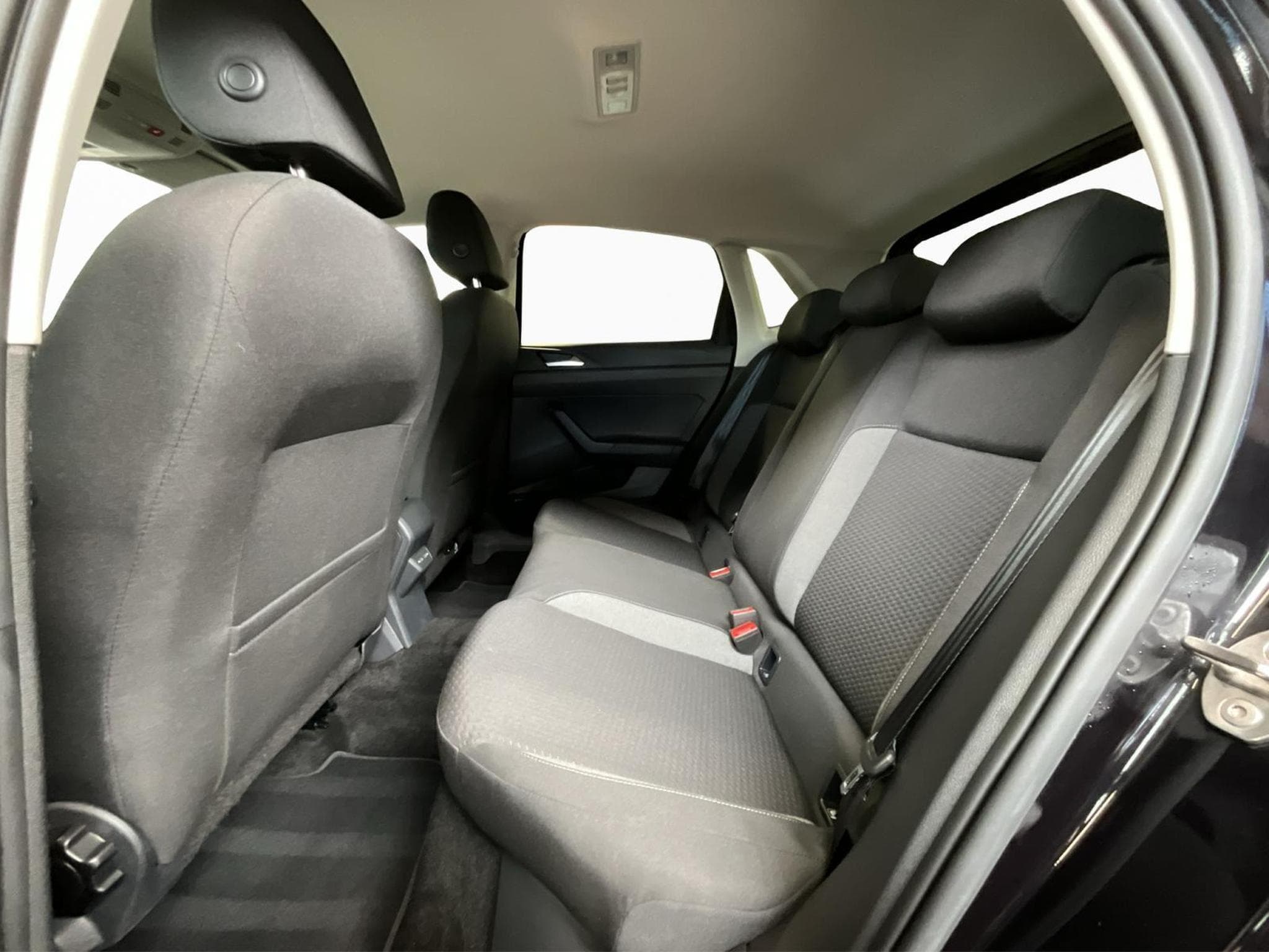 VW Polo Life+DSG+Led+CarPlay (2025) - Photo 15