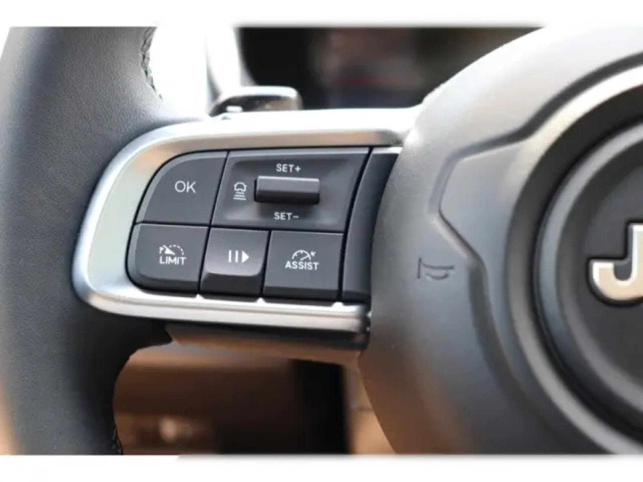 Jeep Avenger Overland 4xe HYBRID (2026) - Foto 13