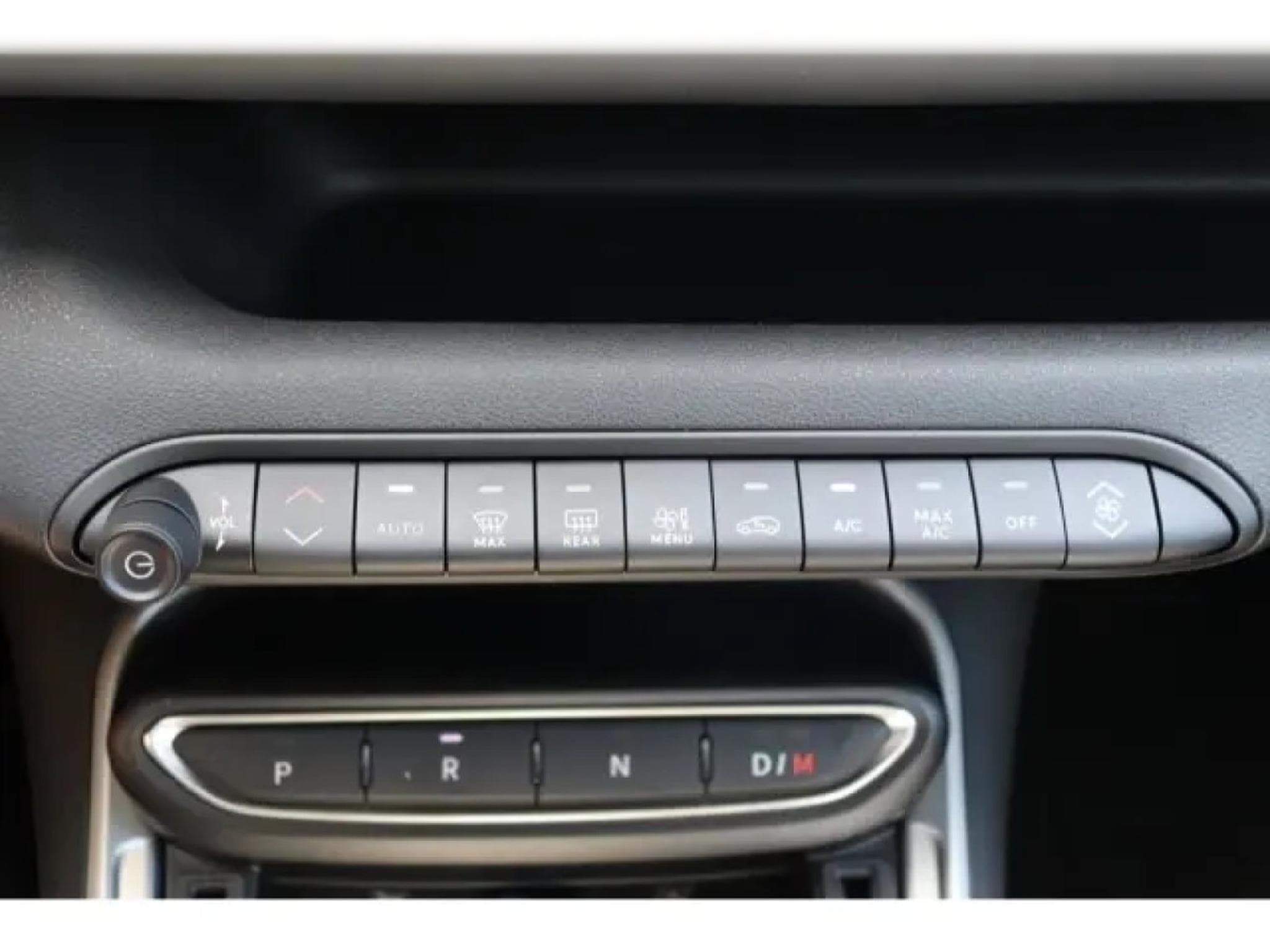 Jeep Avenger Overland 4xe HYBRID (2026) - Foto 22