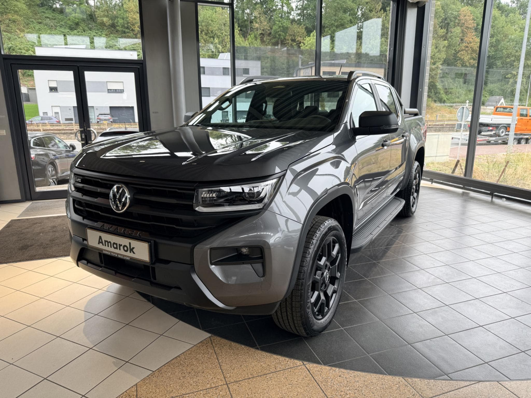 VW Amarok Dark Label 3.0 TDI 4MOTION Boîte 10 vitesses automatique 240 (2026) - Photo 1