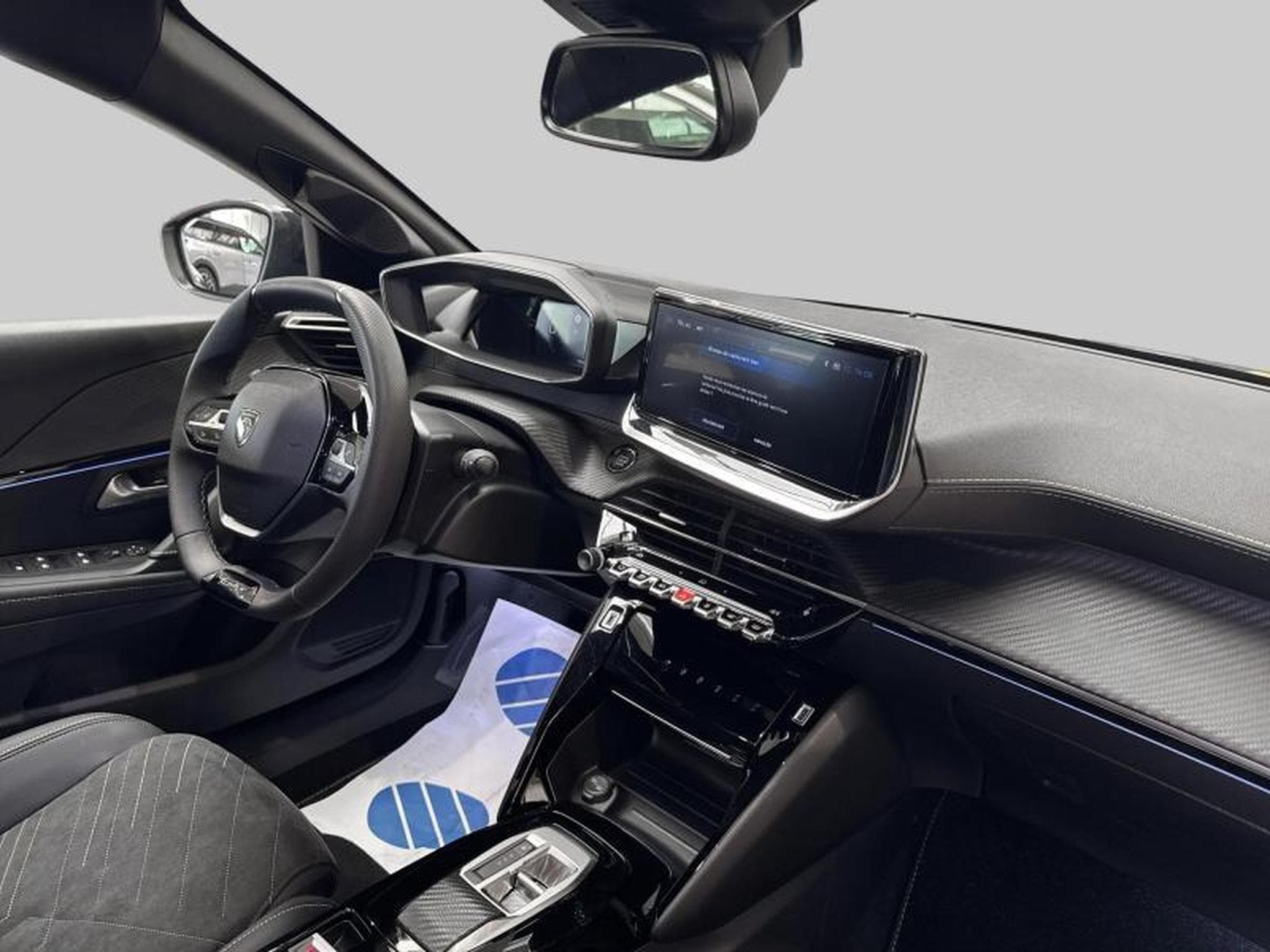 Peugeot 208 II & e- GT Line (2026) - Photo 9