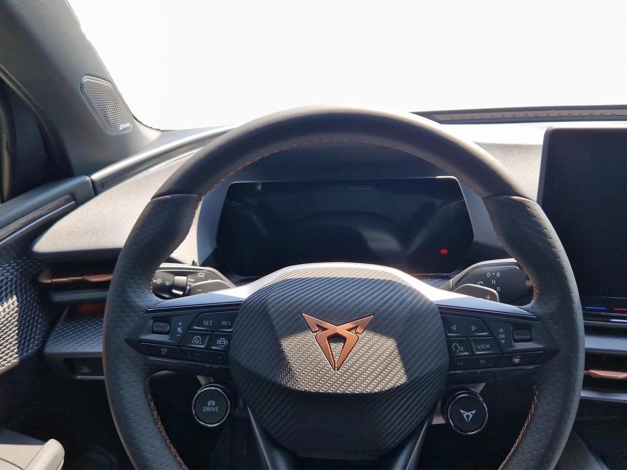 Cupra Raval Dynamic Plus-Plasma/Black Roof (2026) - Photo 11