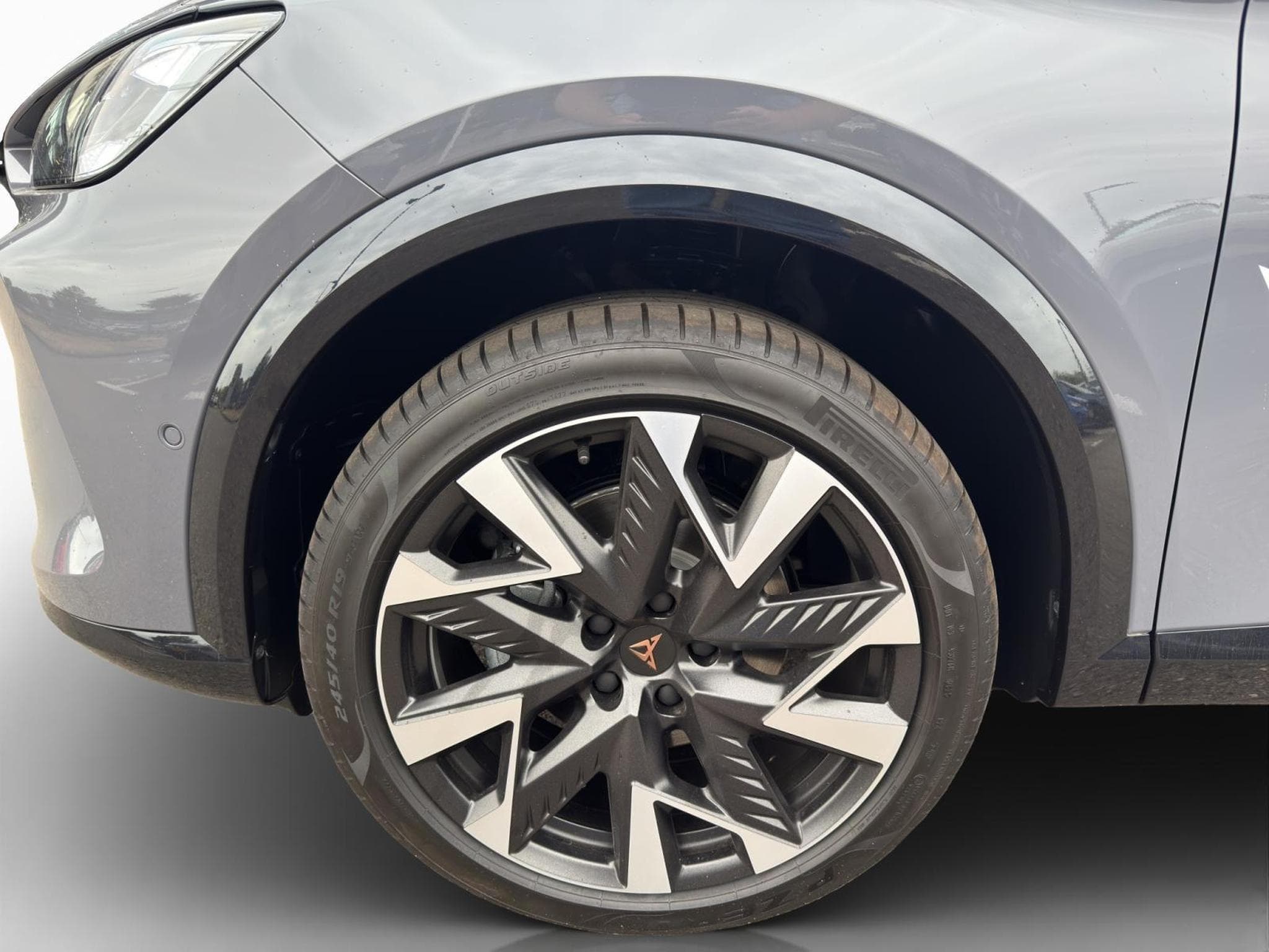 Cupra Formentor 1.5 eTSI DSG (2026) - Photo 8