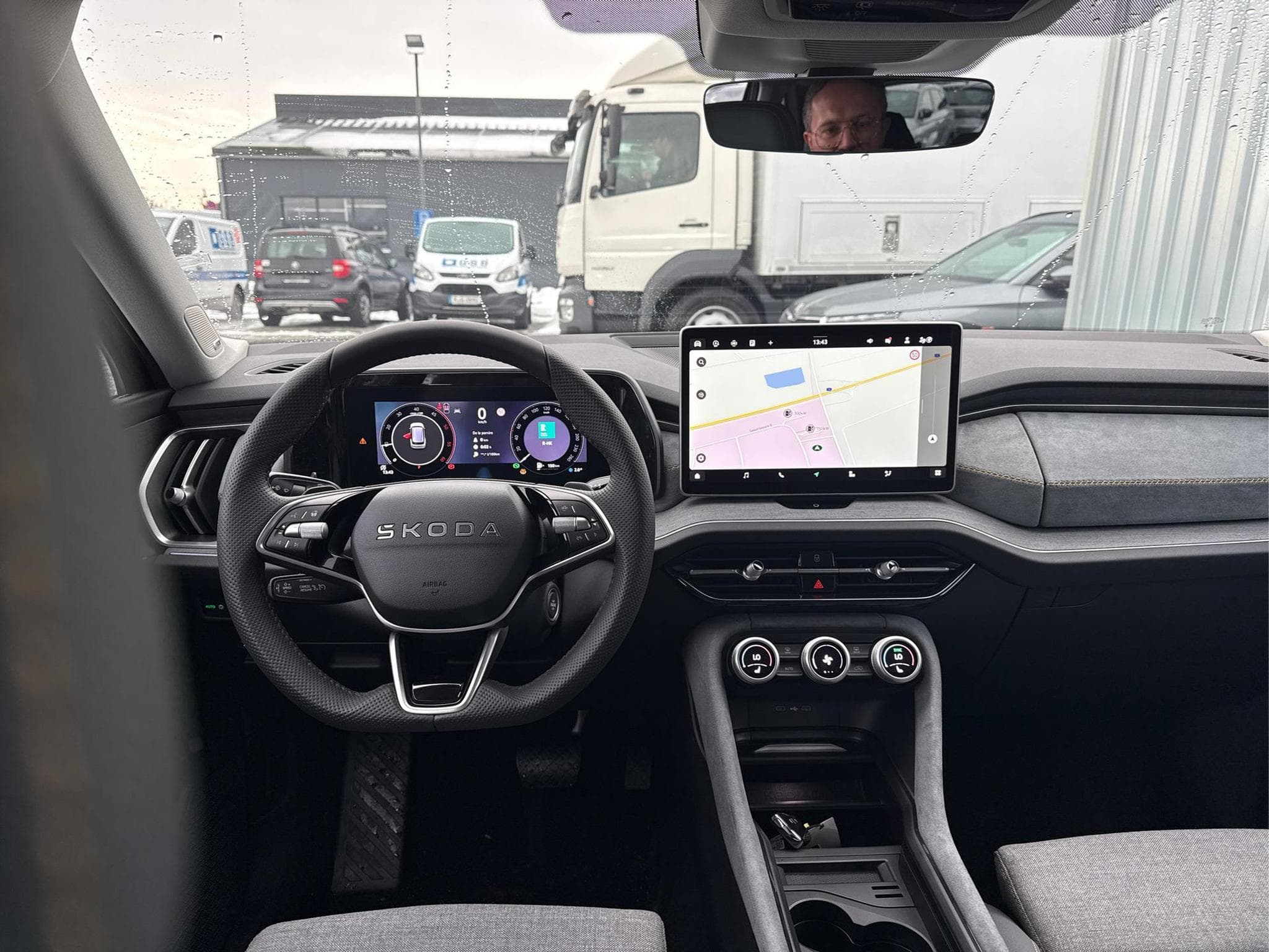 Skoda Kodiaq Selection 2,0 TDI (2026) - Photo 9