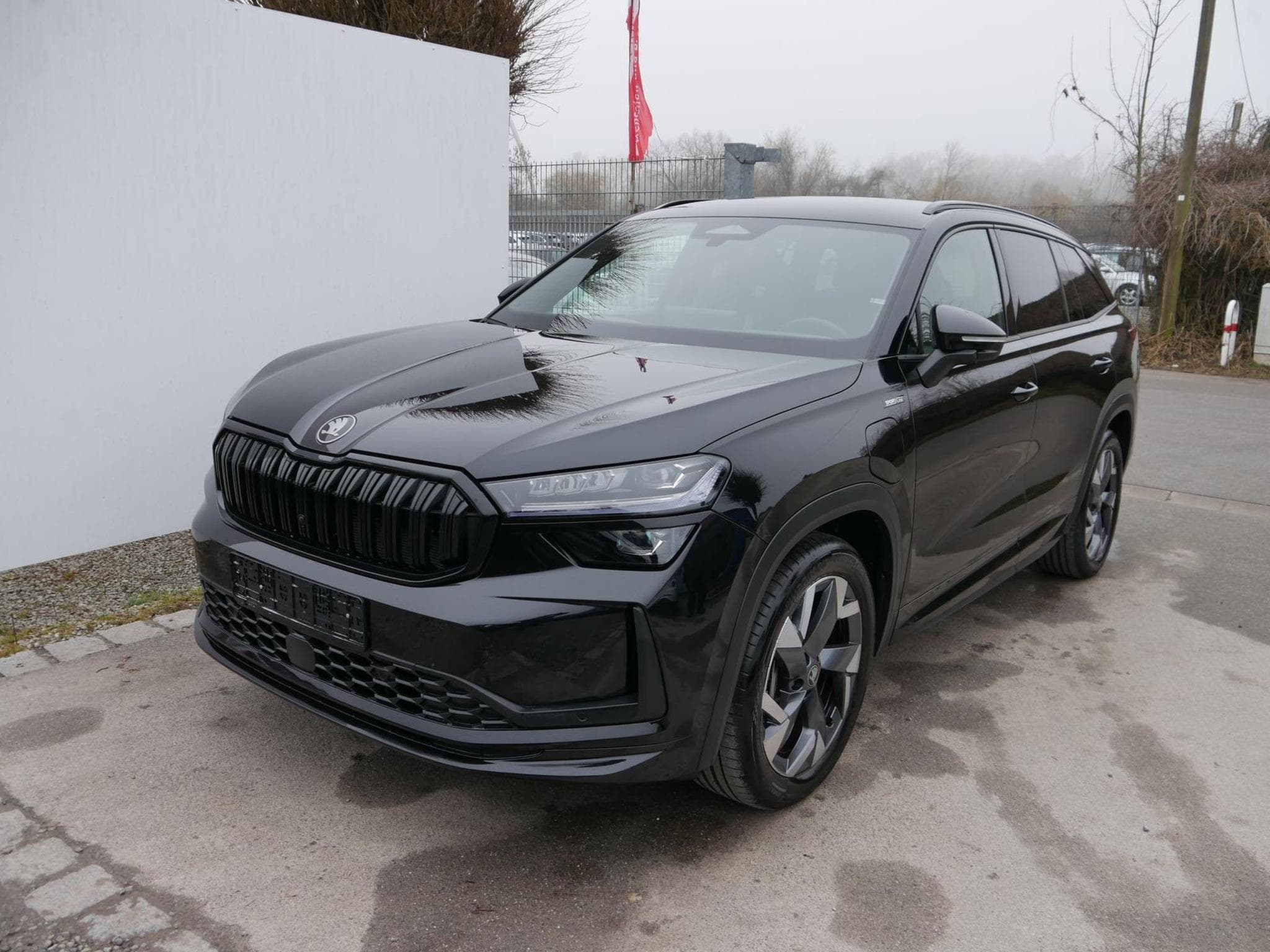 Skoda Kodiaq 1.5 TSI iV PHEV Sportline DSG (2025) - Photo 1
