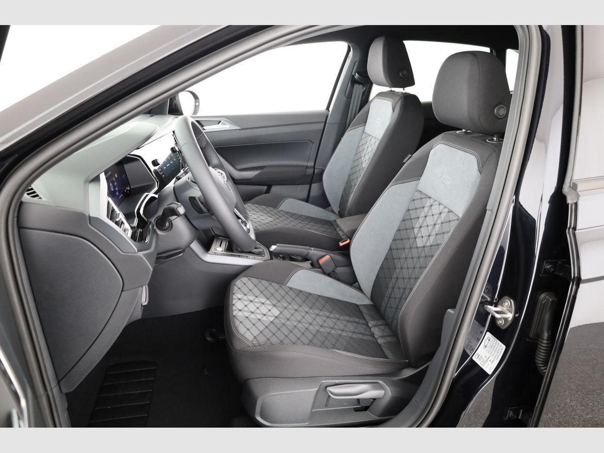 VW Taigo R-Line (2026) - Photo 9