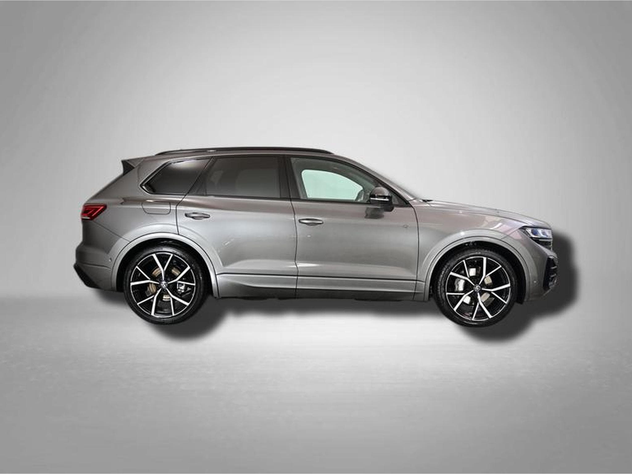 VW Touareg R-Line 3.0 TDI 8-Gang-Automatik 4MOTION (2026) - Photo 6