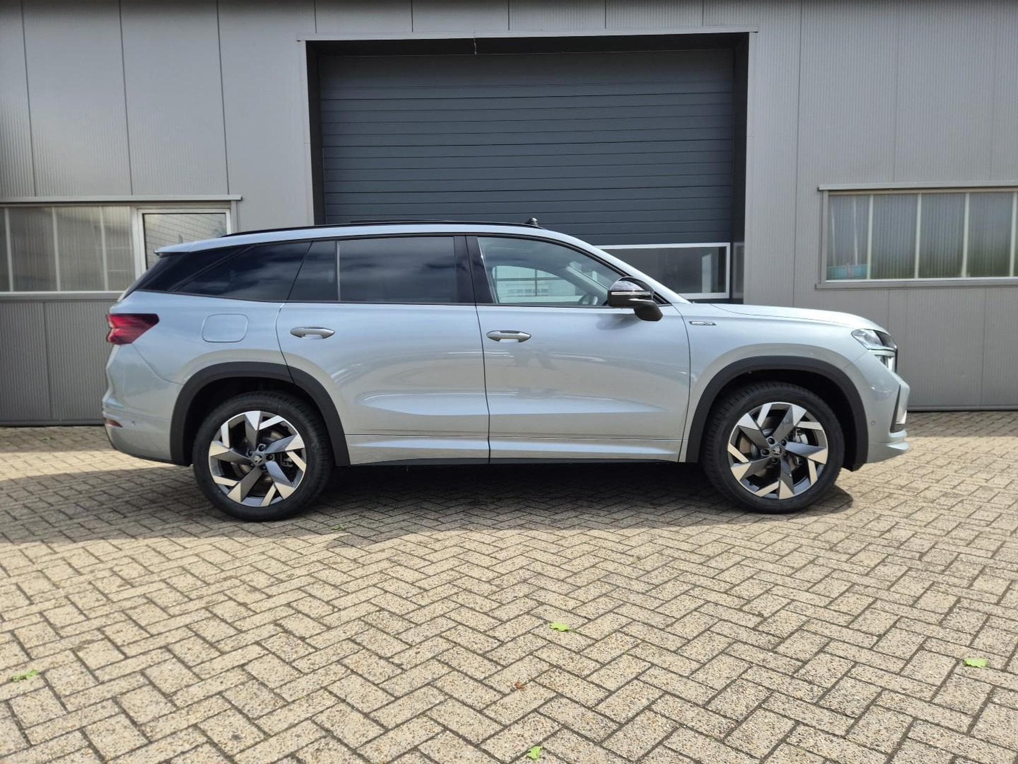 Skoda Kodiaq Sportline 1.5 TSI (2026) - Photo 6