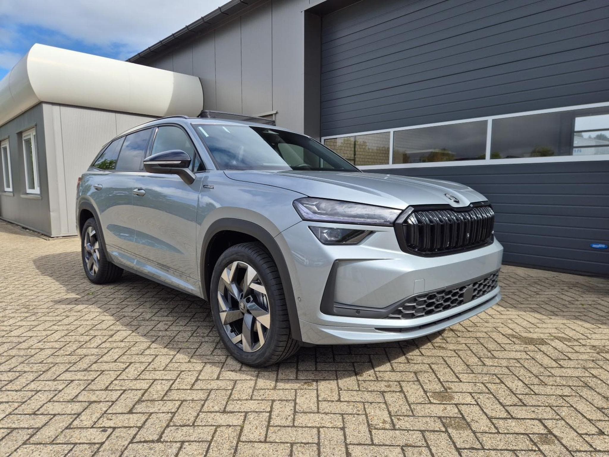 Skoda Kodiaq Sportline 1.5 TSI (2026) - Photo 7