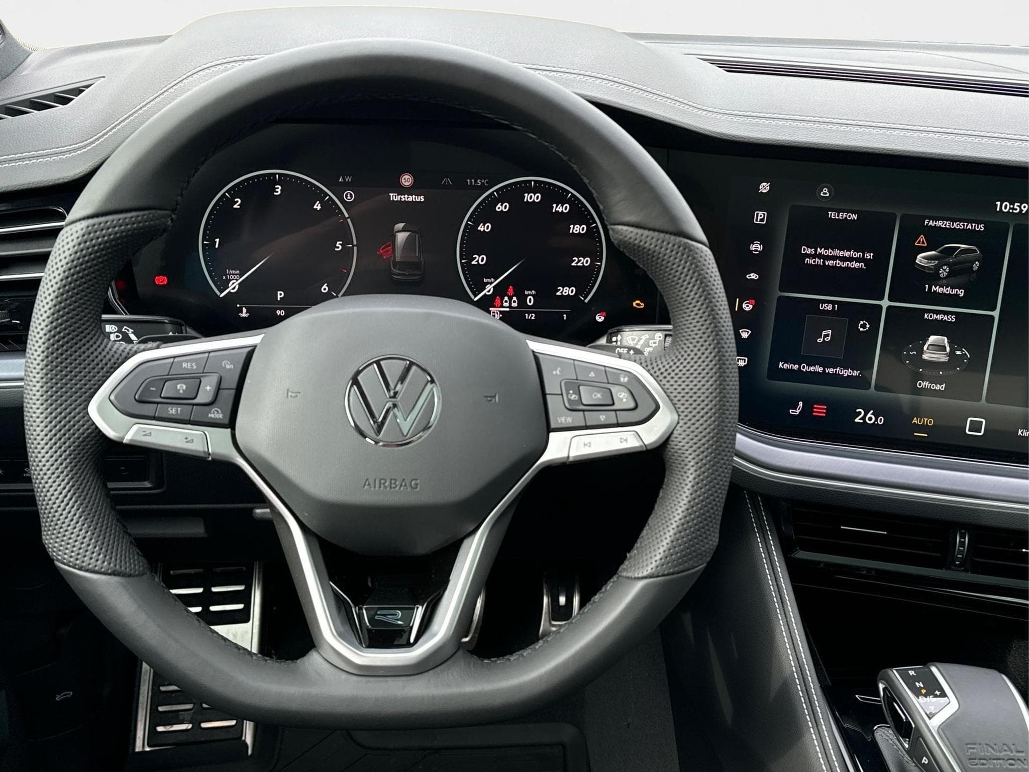 VW Touareg R FINAL EDITION (2026) - Photo 8