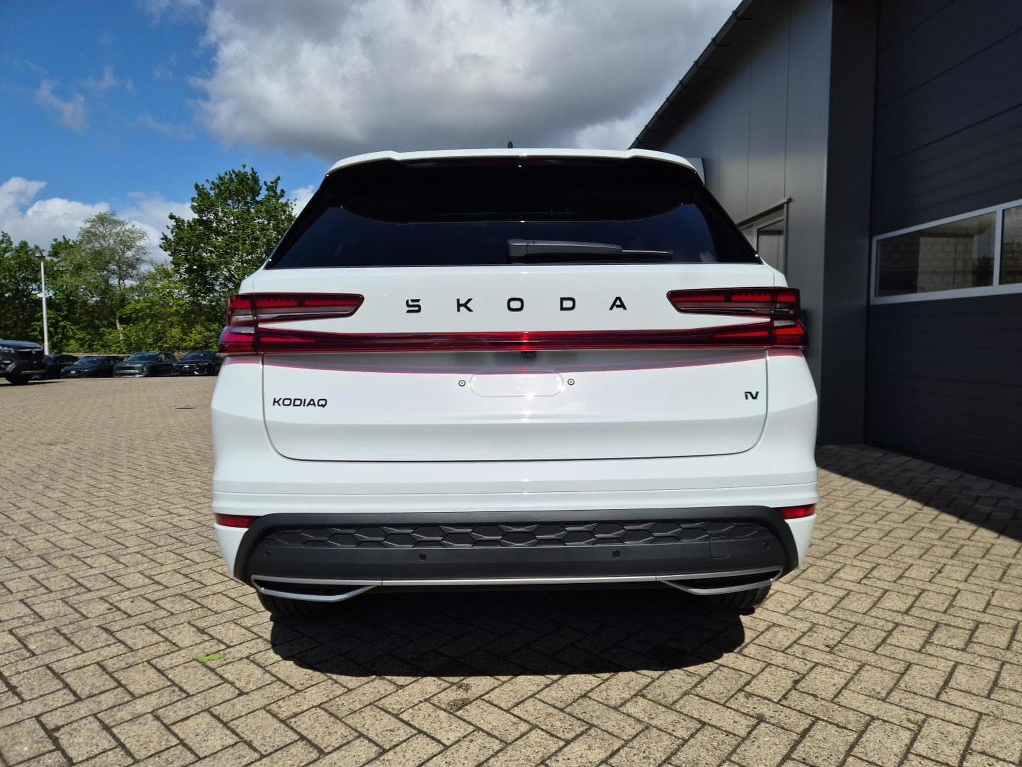 Skoda Kodiaq Sportline 1.5 TSI (2026) - Photo 4