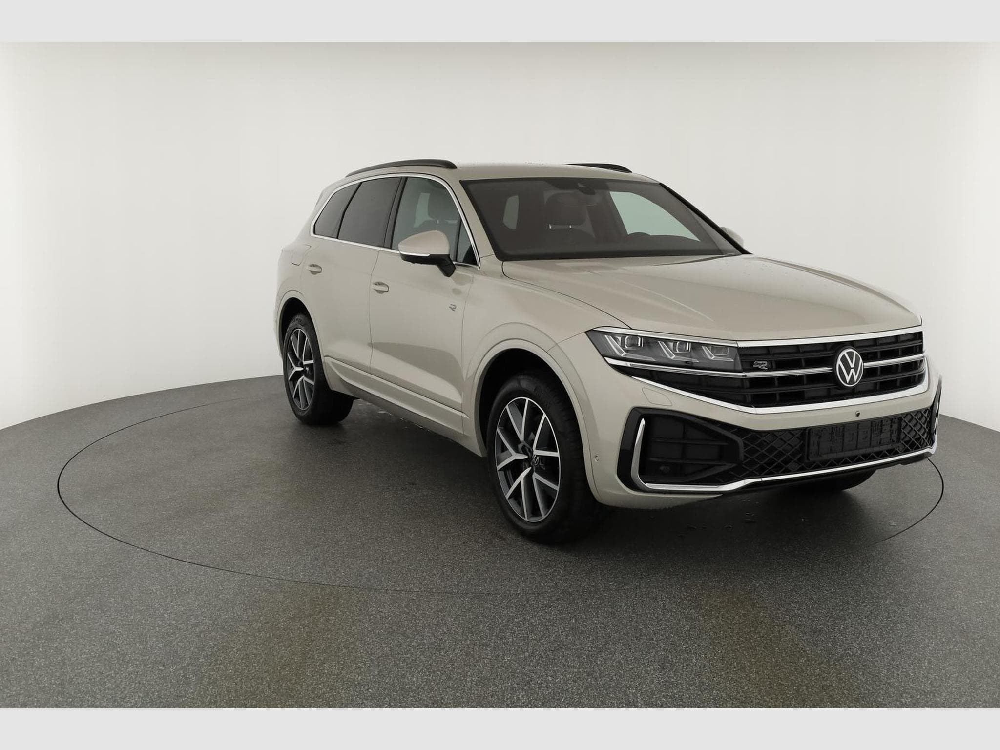 VW Touareg 3.0 TDI 210 kW 4Motion R-Line (2024) - Photo 25