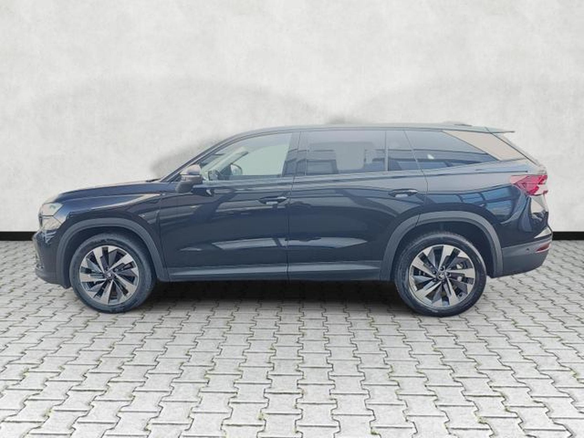 Skoda Kodiaq 2.0 TDI 110 kW Selection (2026) - Photo 4