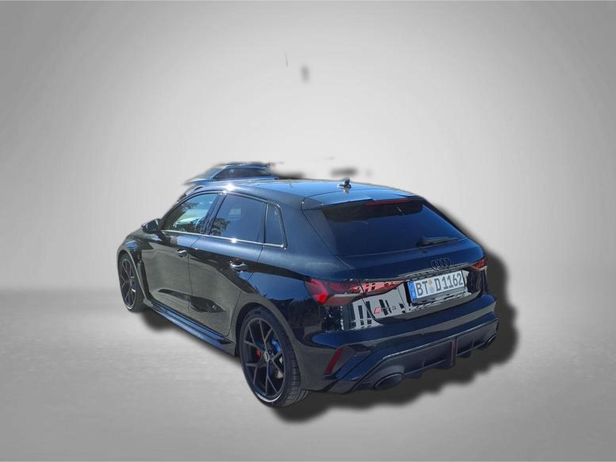 Audi RS3 Sportback 2.5 TFSI 7-Gang S tronic quattro (2026) - Photo 4
