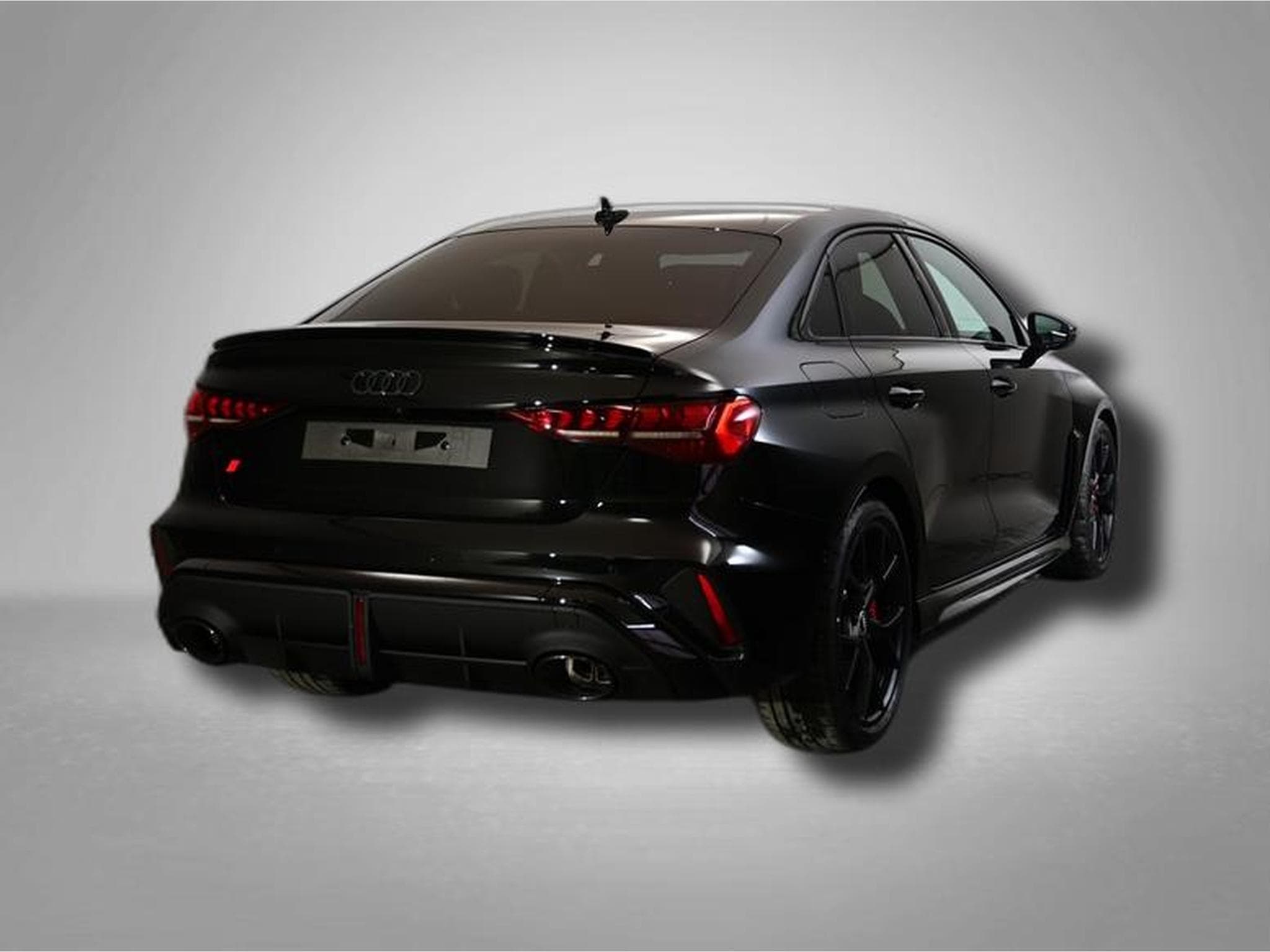 Audi RS3 2.5 TFSI 7-Gang S tronic quattro (2026) - Photo 5