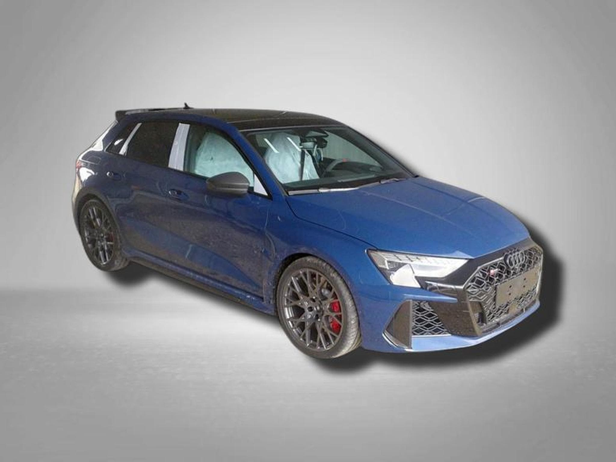 Audi RS3 Sportback 2.5 TFSI 7-Gang S tronic quattro (2026) - Photo 4
