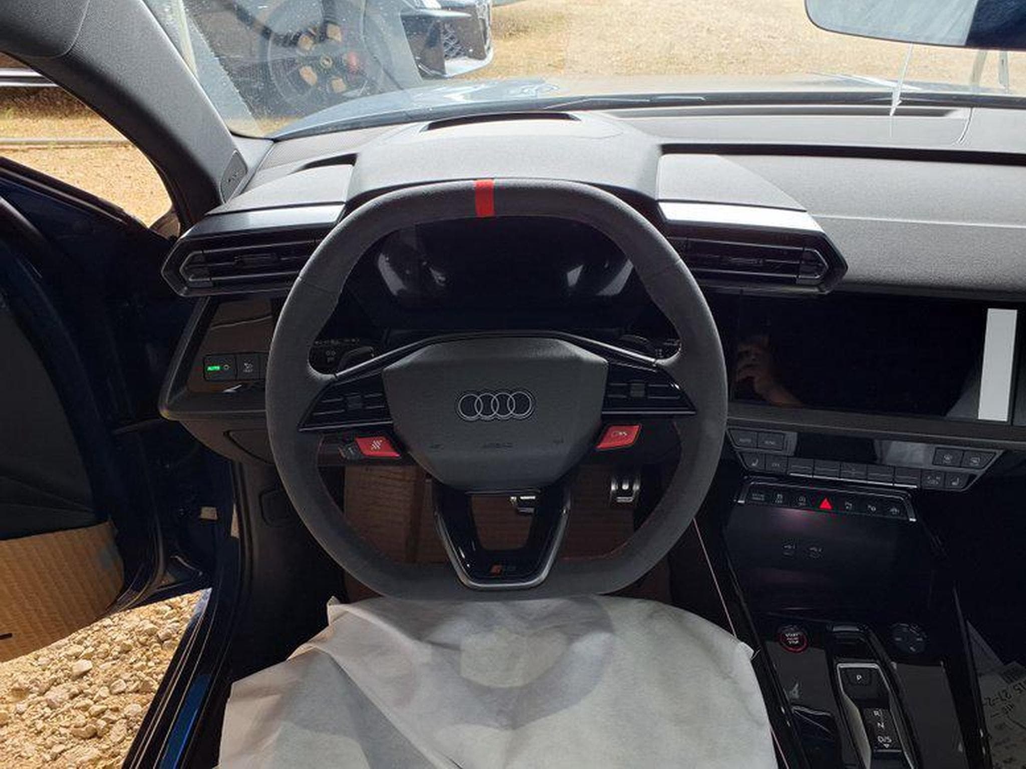 Audi RS3 Sportback 2.5 TFSI 7-Gang S tronic quattro (2026) - Photo 8