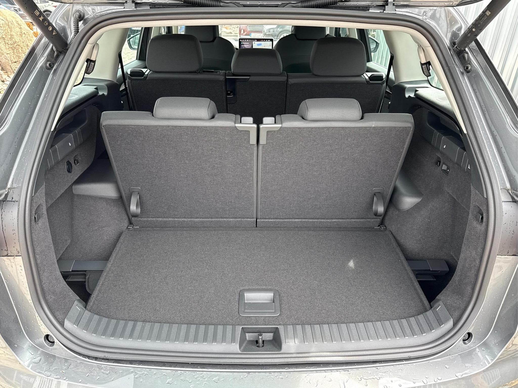Skoda Kodiaq Selection 2,0 TSI (2026) - Photo 11
